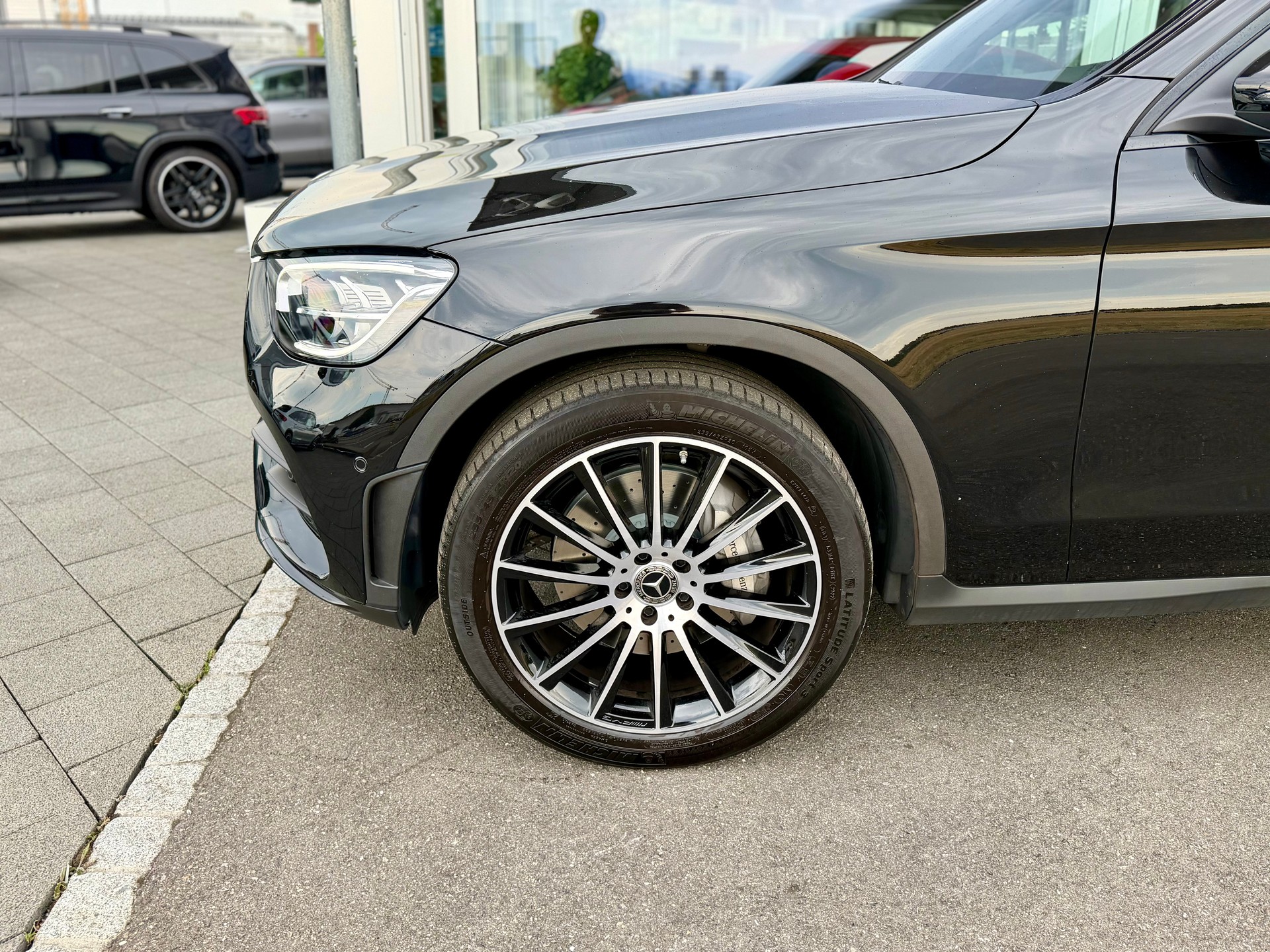 MERCEDES-BENZ GLC Coupé 220 d AMG Line Plus 4Matic 9G-Tronic-image-8
