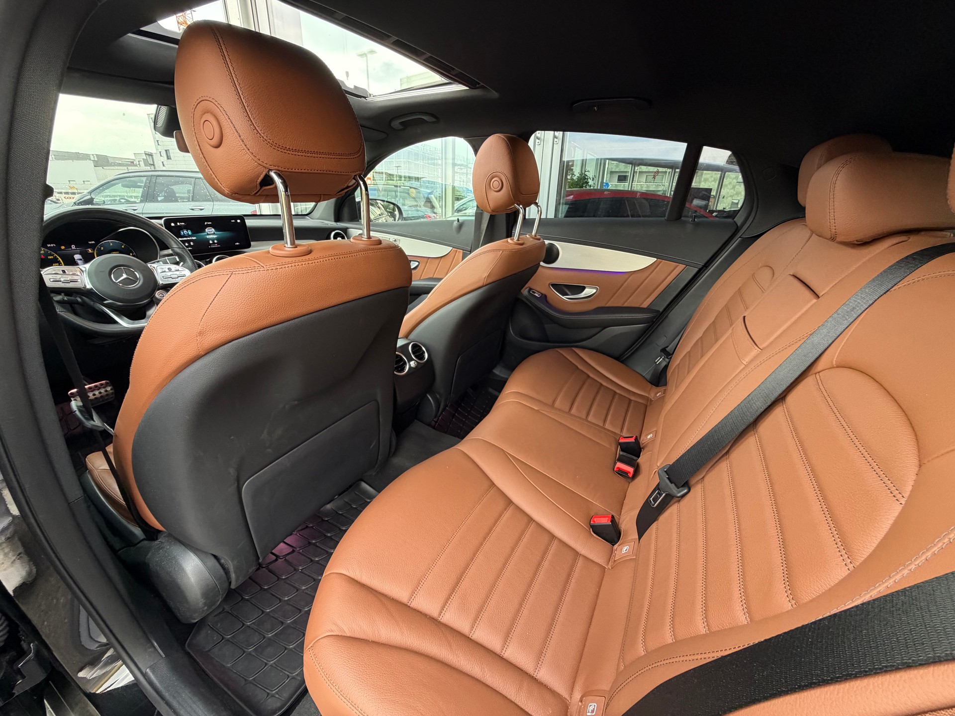 MERCEDES-BENZ GLC Coupé 220 d AMG Line Plus 4Matic 9G-Tronic-image-10