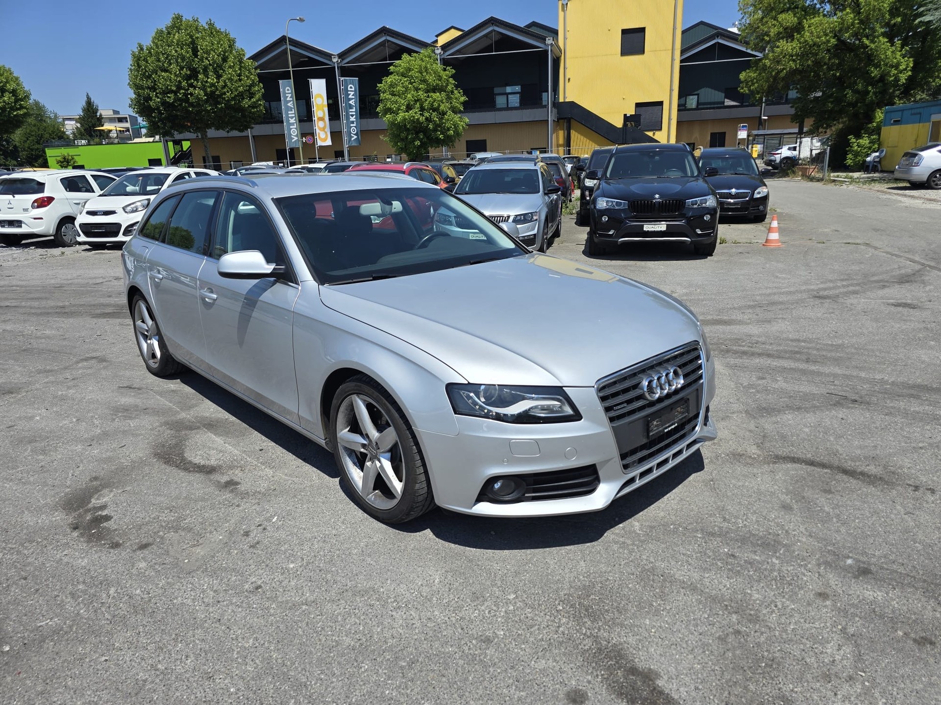 AUDI A4 Avant 2.0 TFSI quattro S-tronic-image-2
