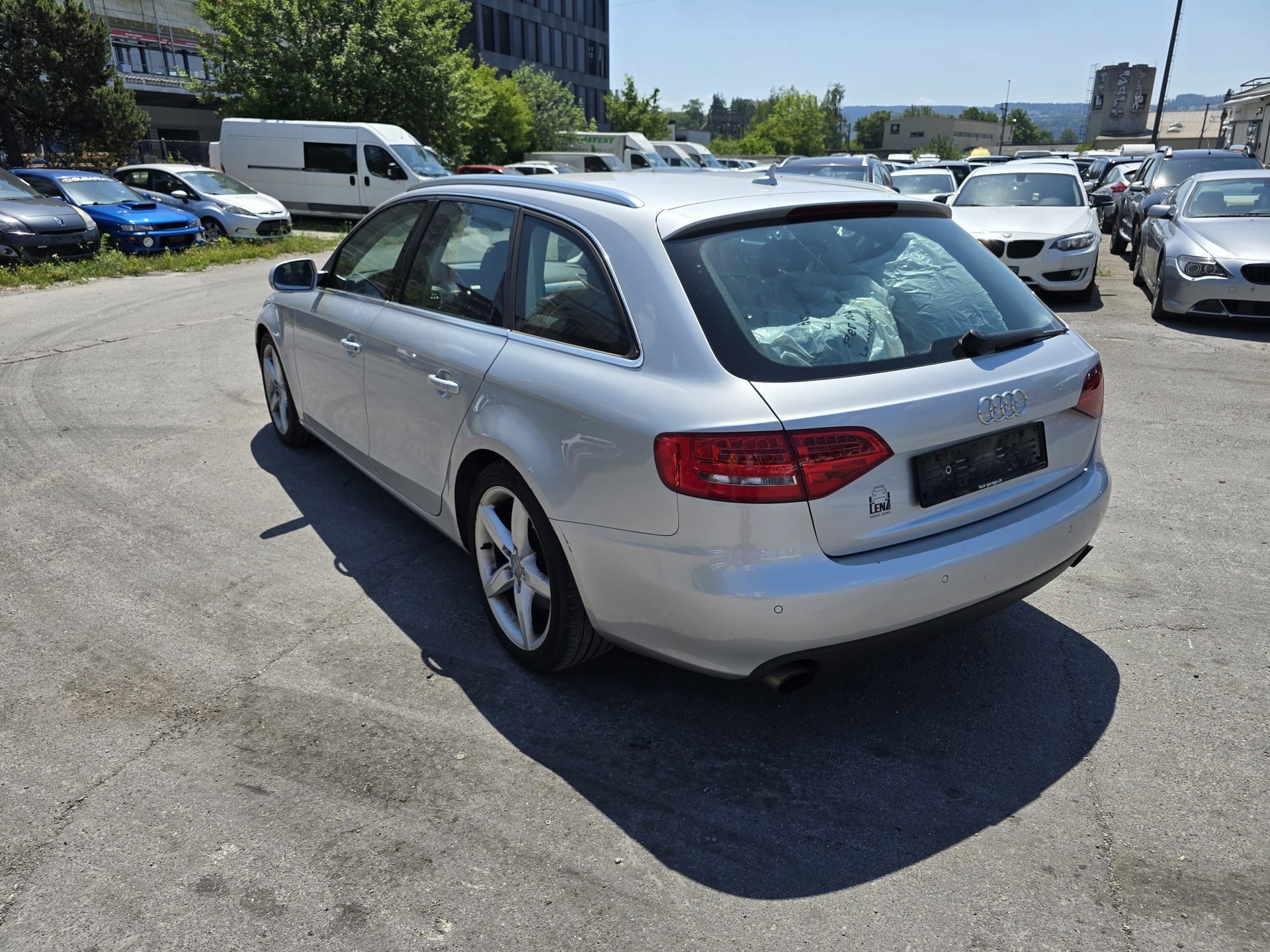 AUDI A4 Avant 2.0 TFSI quattro S-tronic-image-7