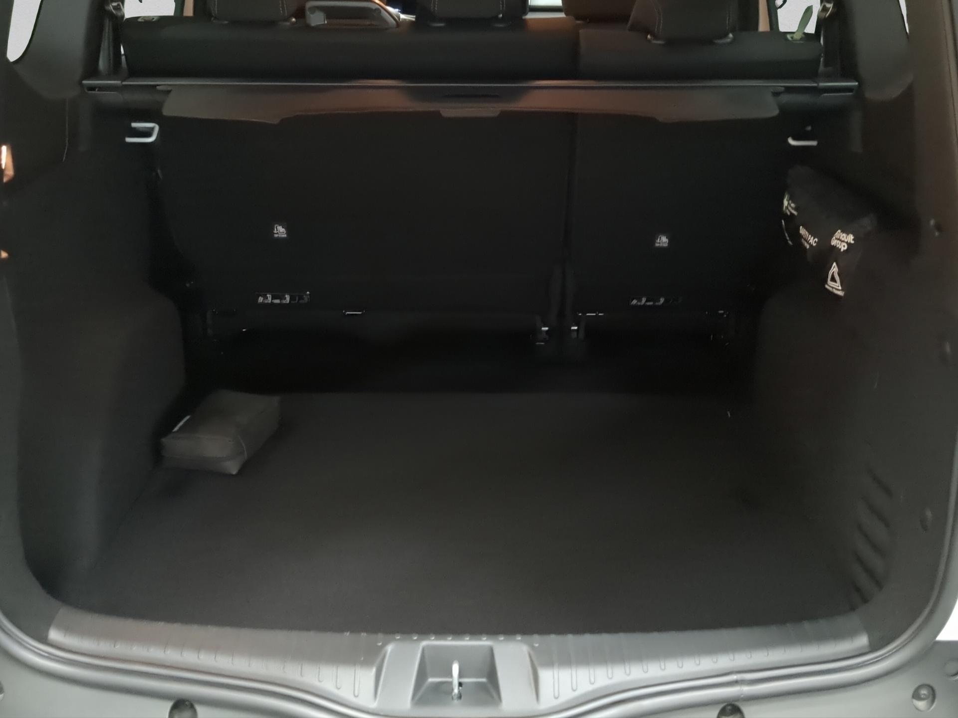 DACIA Jogger HEV 140 Extreme+-image-14