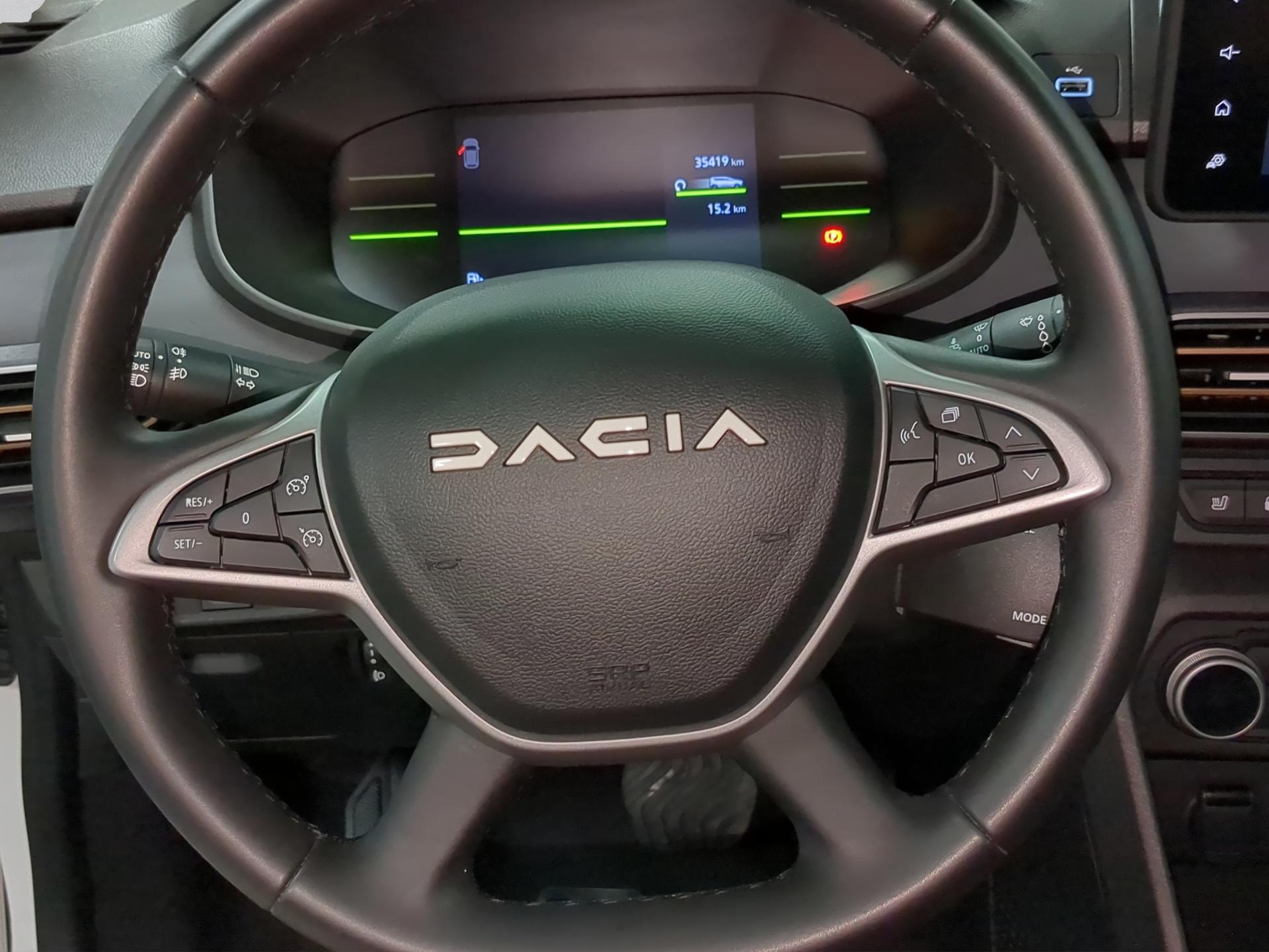 DACIA Jogger HEV 140 Extreme+-image-9