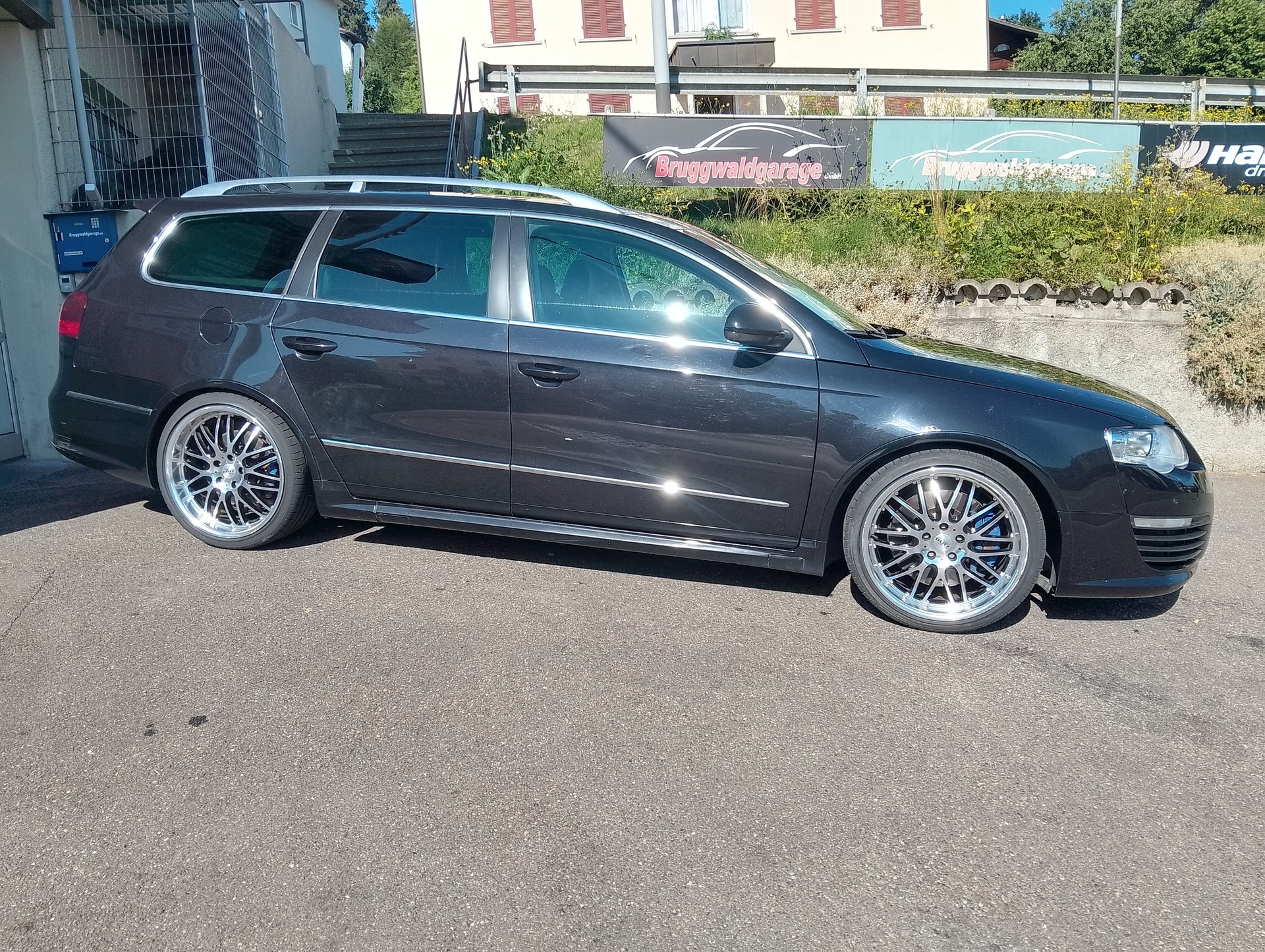 VW Passat Variant R36 4Motion-image-6