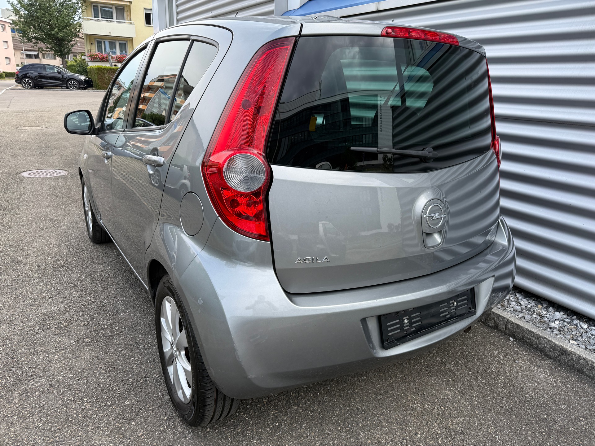OPEL Agila 1.2 Enjoy Automatic-image-1