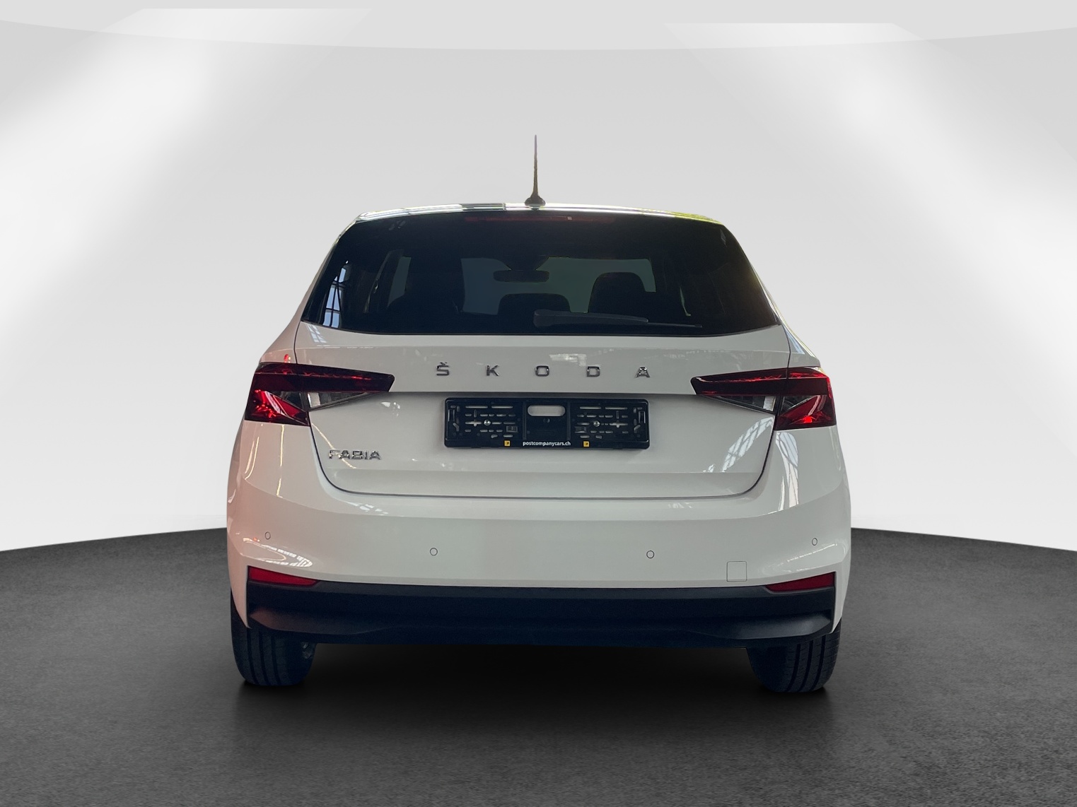 SKODA Fabia 1.0 TSI Ambition DSG-image-4