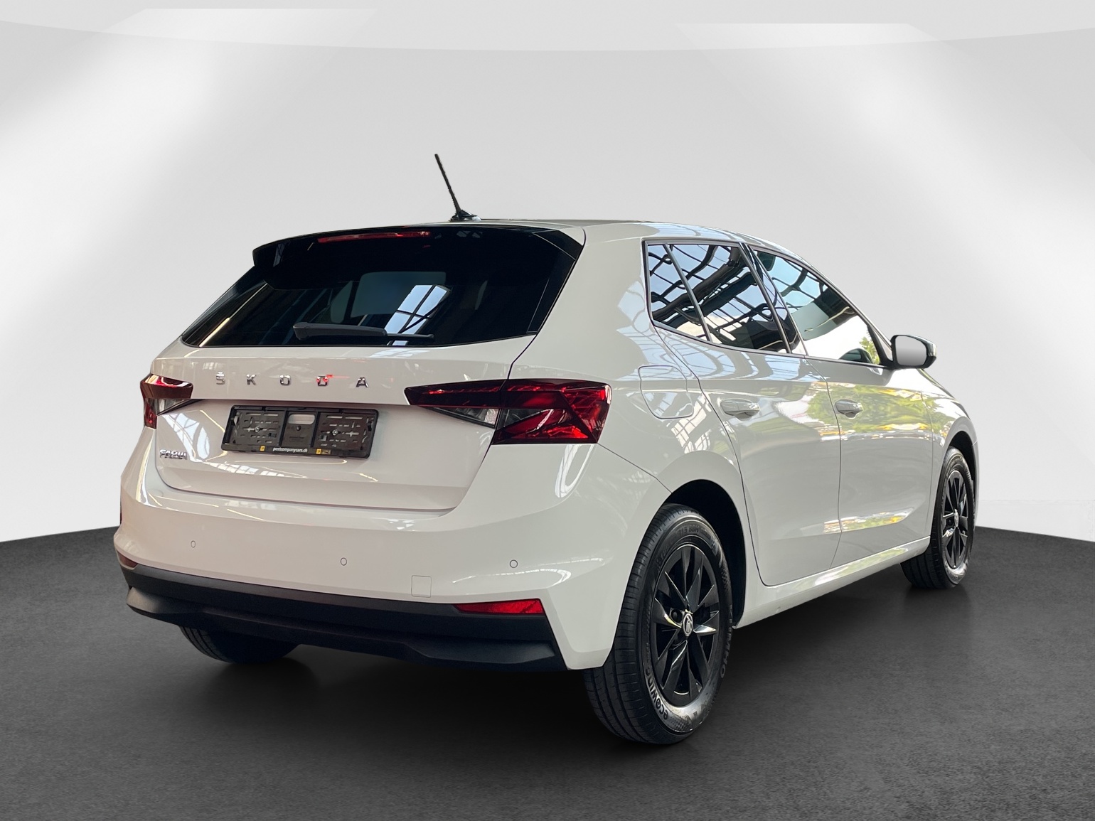SKODA Fabia 1.0 TSI Ambition DSG-image-5