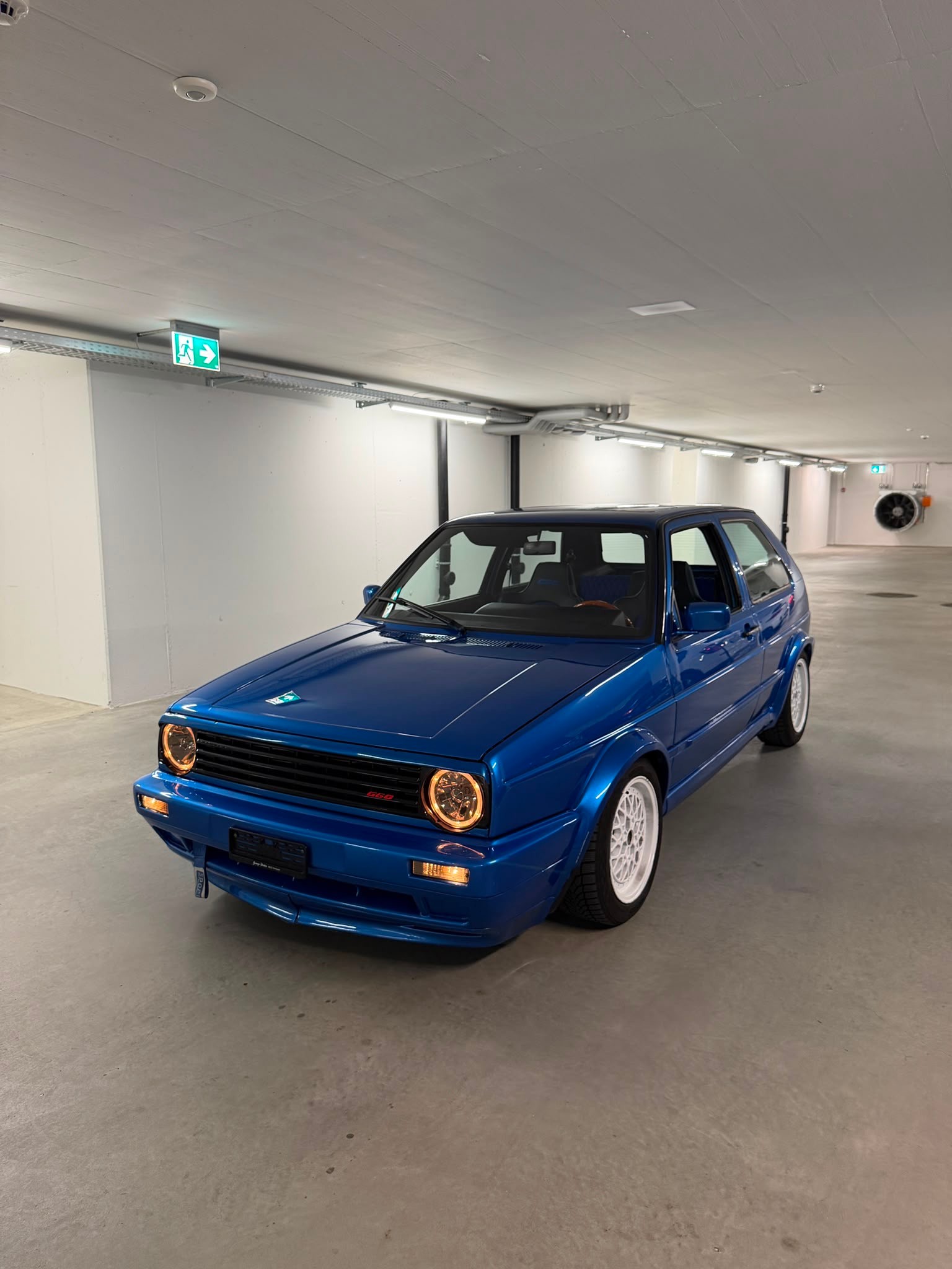 VW Golf 1800 GTI G60-image-9