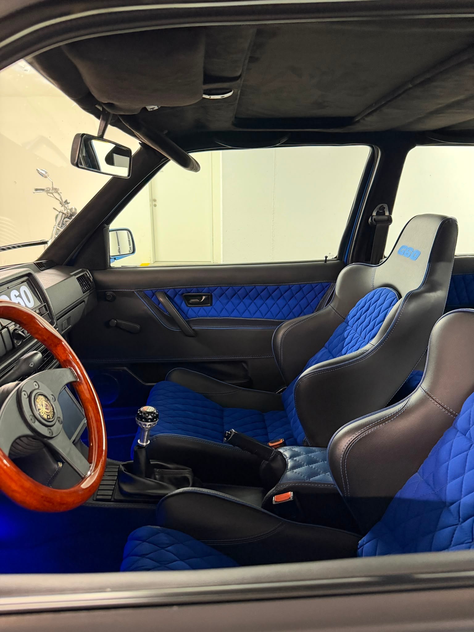 VW Golf 1800 GTI G60-image-19