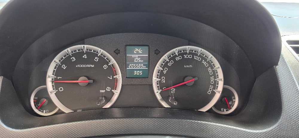 SUZUKI Swift 1.2i 16V GL Sergio Cellano-image-22
