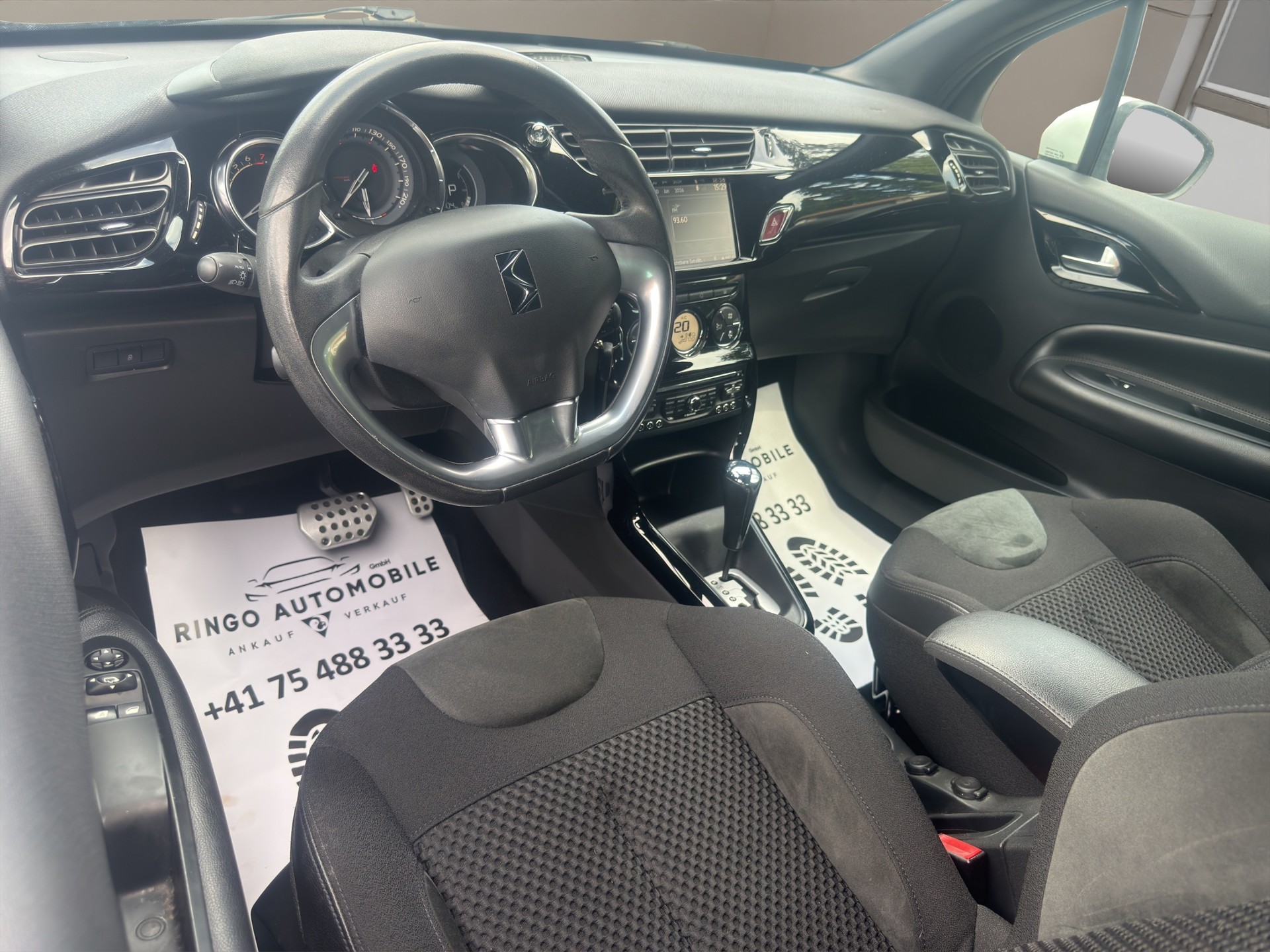 DS AUTOMOBILES DS3 1.6 VTi SO Irresistible Automatic-image-11