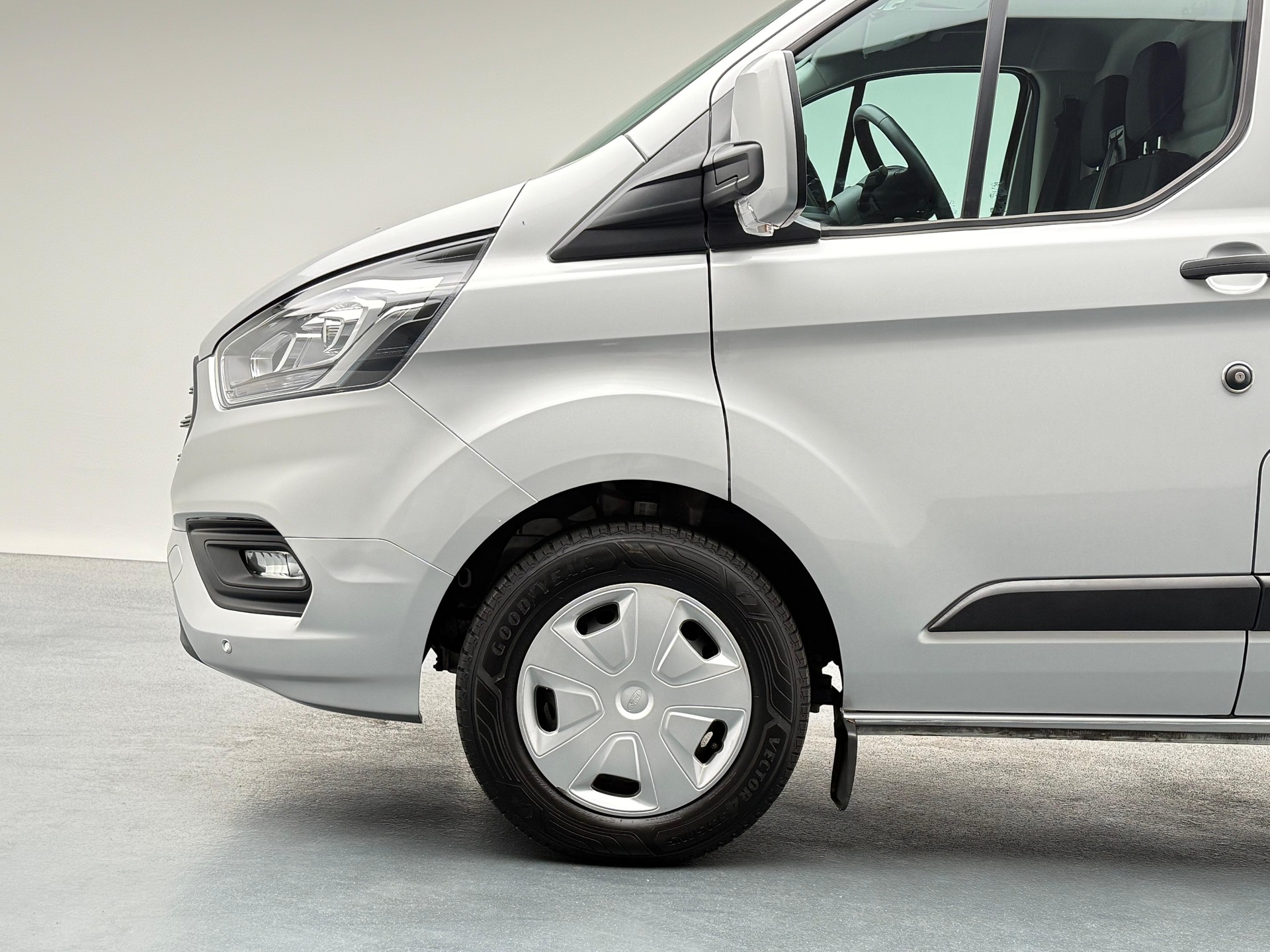 FORD Transit C Van 300 L1 2.0 TDCi 130 Trend-image-2