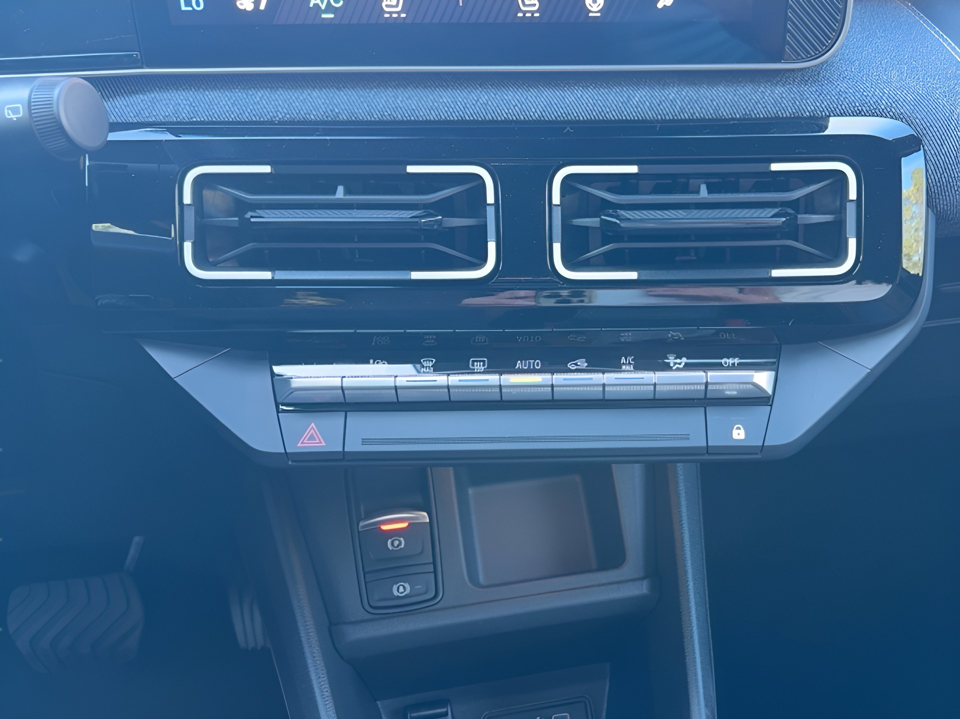 RENAULT R5 E-Tech Urban Range 40 kWh Techno-image-13