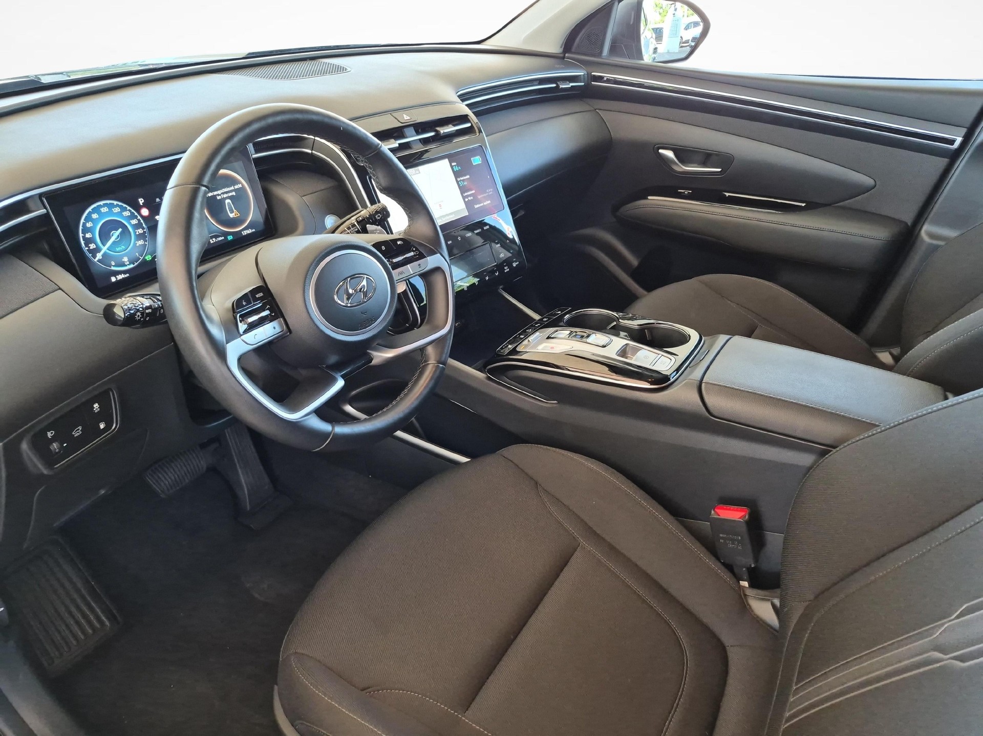 HYUNDAI Tucson 1.6 T-GDi PHEV Vertex 4WD-image-13