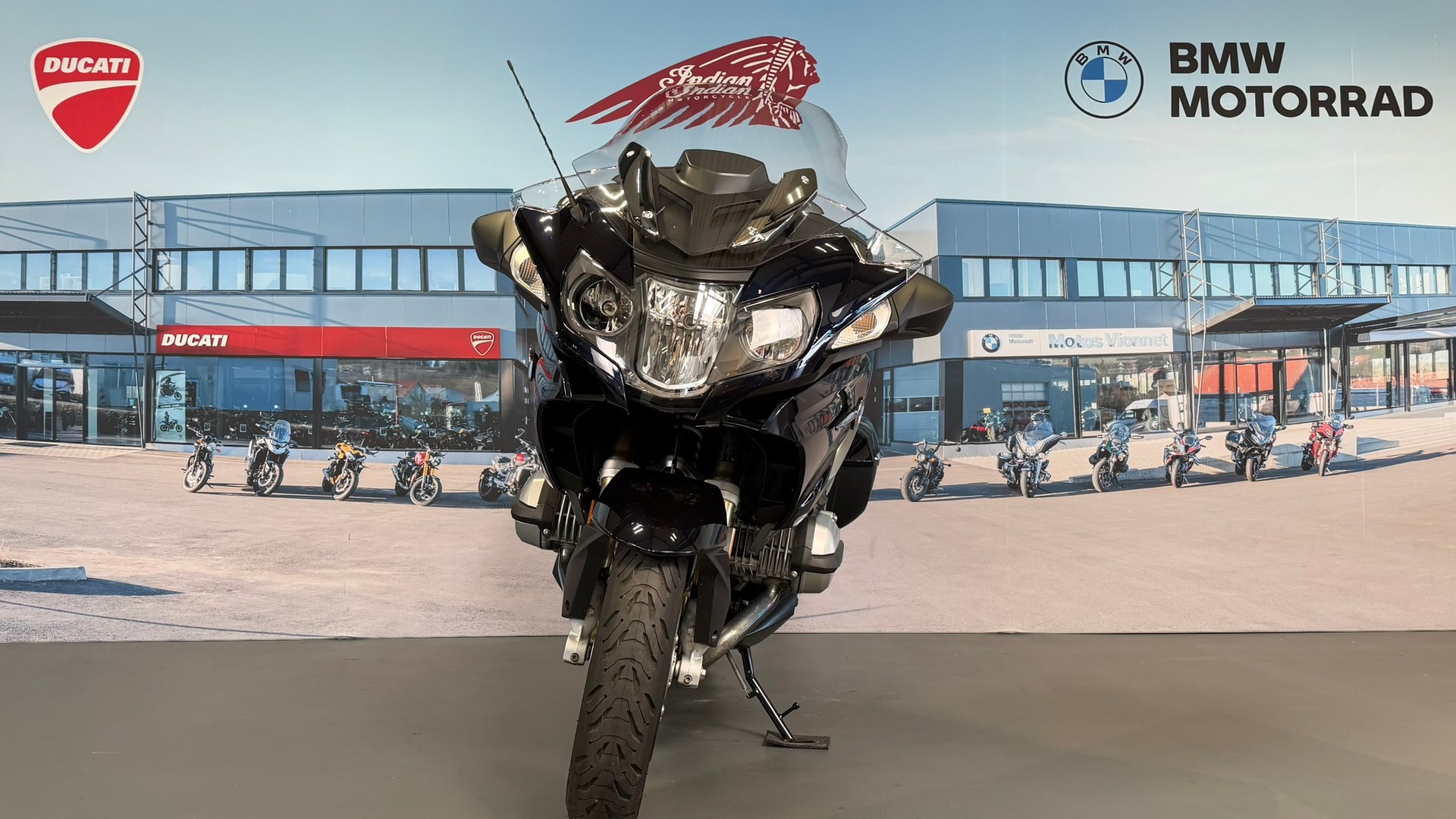 BMW R 1200 RT ABS-showroom-element-1