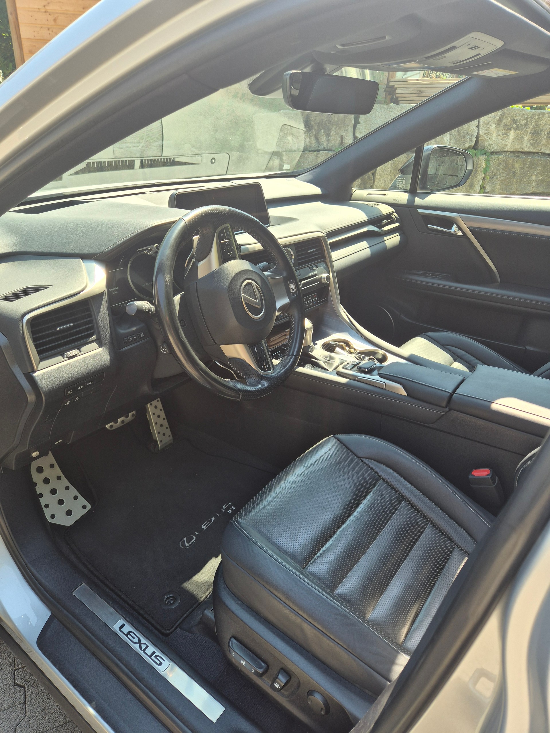 LEXUS 450h Diamond F-Sport-image-4
