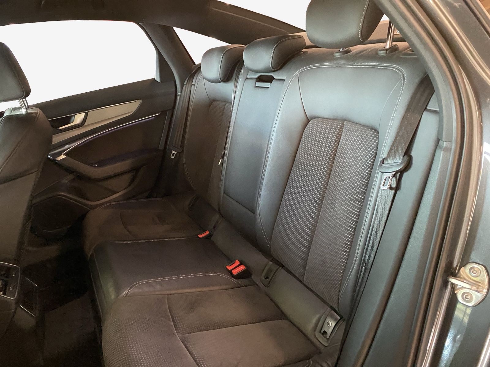AUDI A6 Limousine 55 TFSI Sport quattro S-tronic-image-11