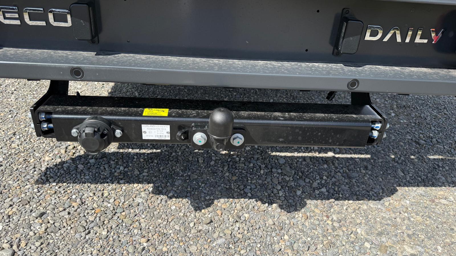 IVECO DAILY BRÜCKE 35S16BA8 2.3L 160PS, Nutzlast 1060kg, Anhängerlast 3500kg-image-6