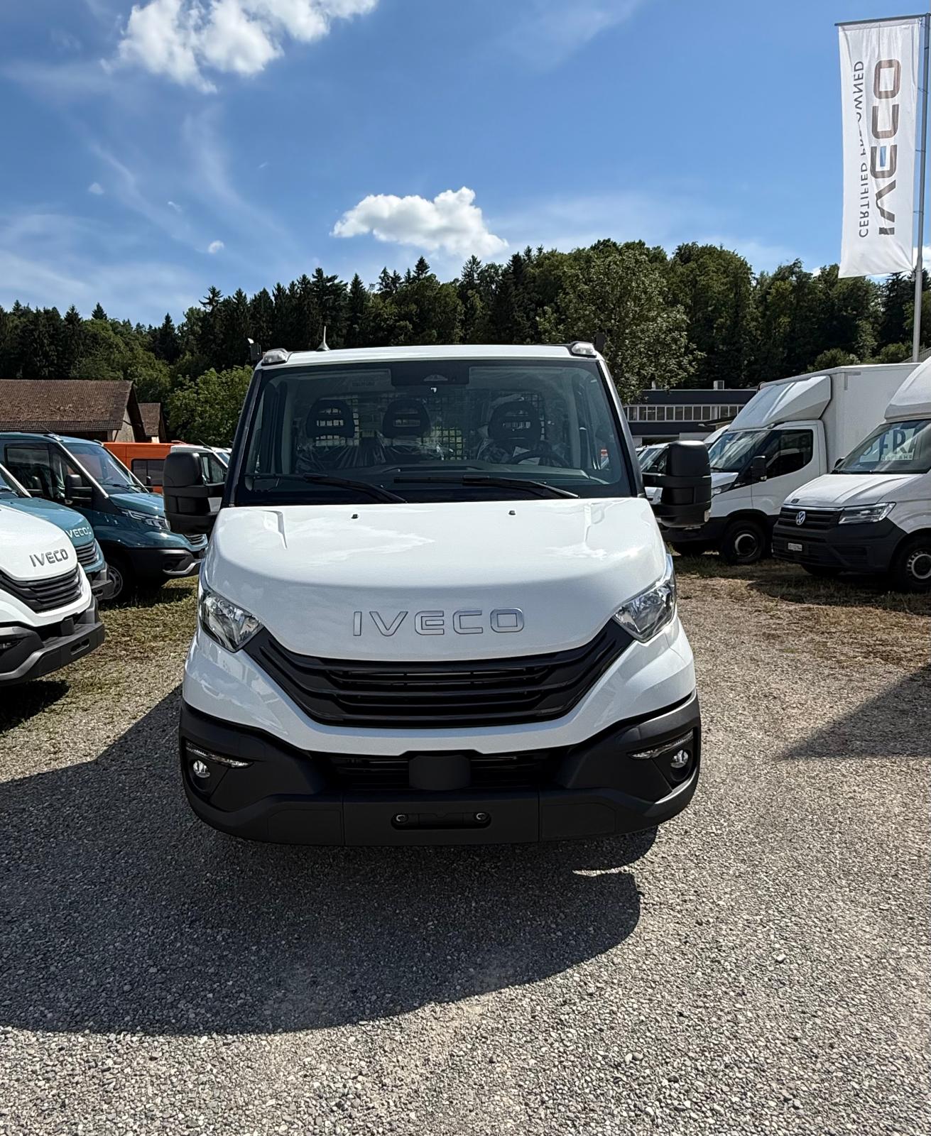 IVECO DAILY BRÜCKE 35S16BA8 2.3L 160PS, Nutzlast 1060kg, Anhängerlast 3500kg-image-2