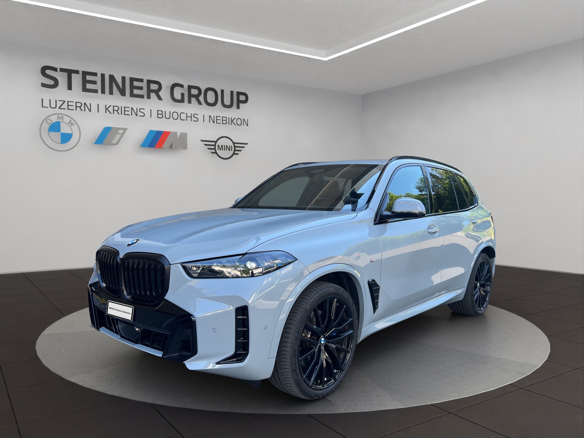 BMW X5 xDrive 48V 40d M Sport Pro Steptronic-image-0