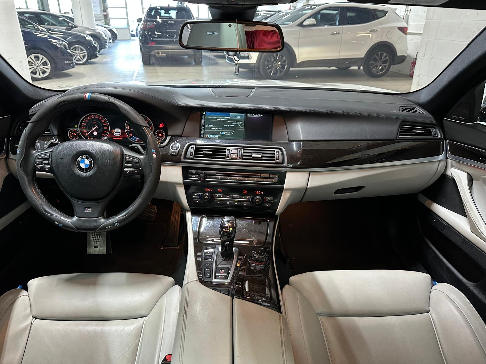 BMW M550d xDrive Touring Steptronic-image-10