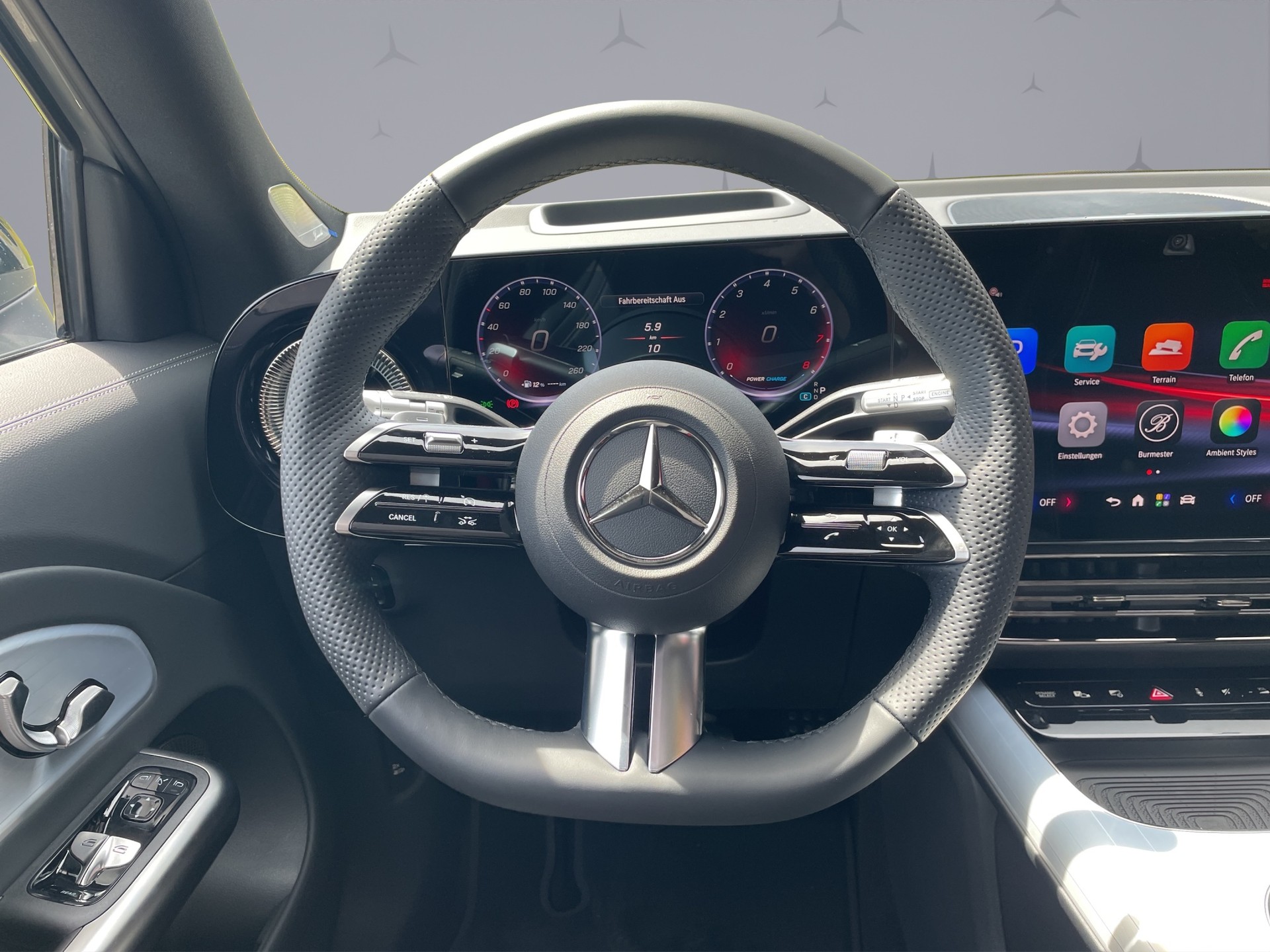 MERCEDES-BENZ GLB 220 4matic-image-11