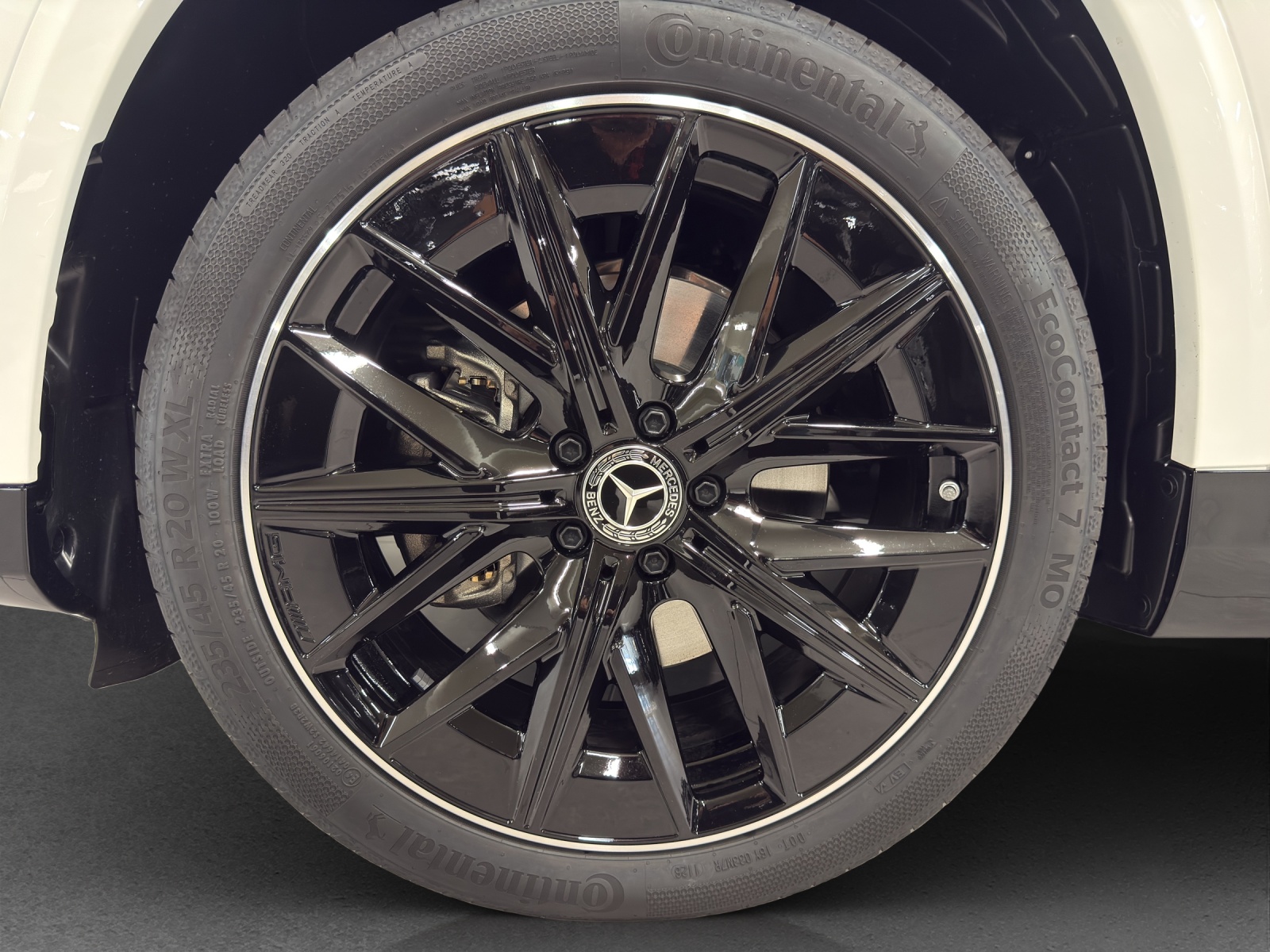 MERCEDES-BENZ GLB 220 4Matic-image-21
