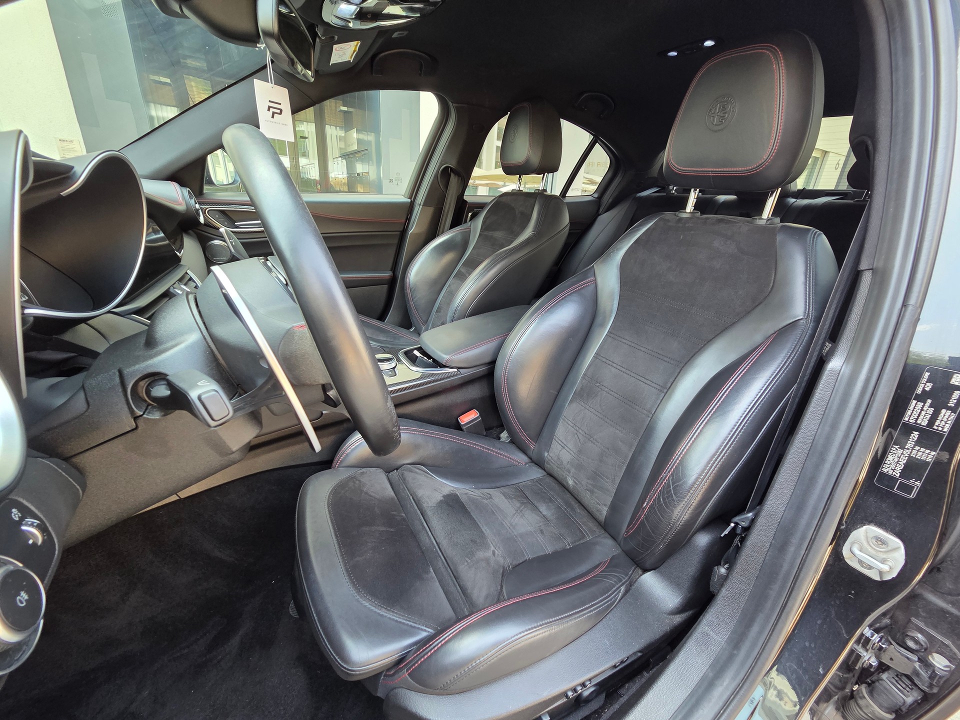 ALFA ROMEO Giulia 2.9 V6 Quadrifoglio Automatic-image-11