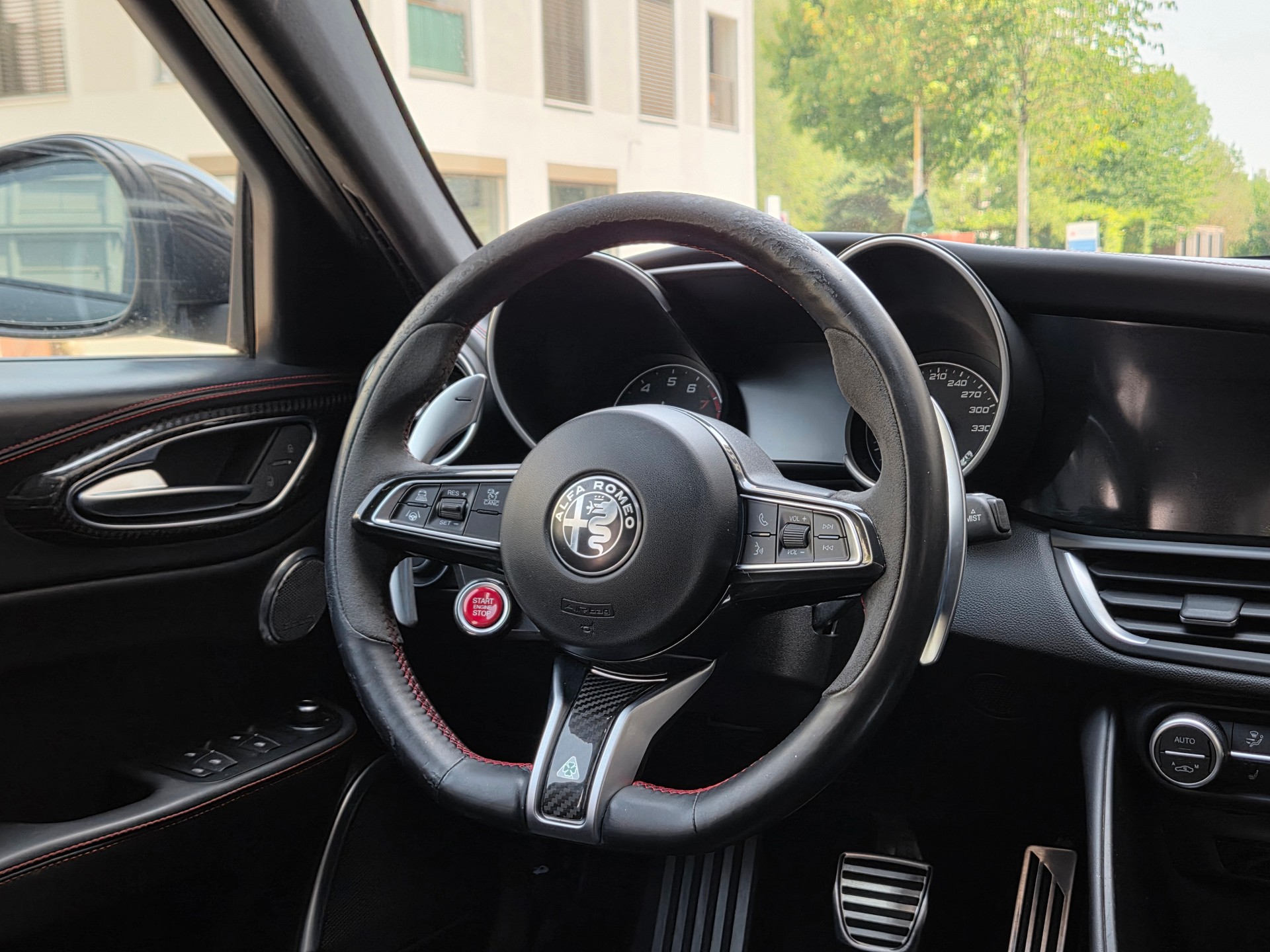 ALFA ROMEO Giulia 2.9 V6 Quadrifoglio Automatic-image-8