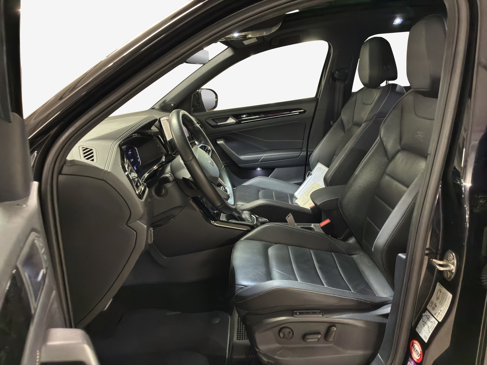 VW T-Roc 2.0 TSI R-Line DSG 4Motion-image-7