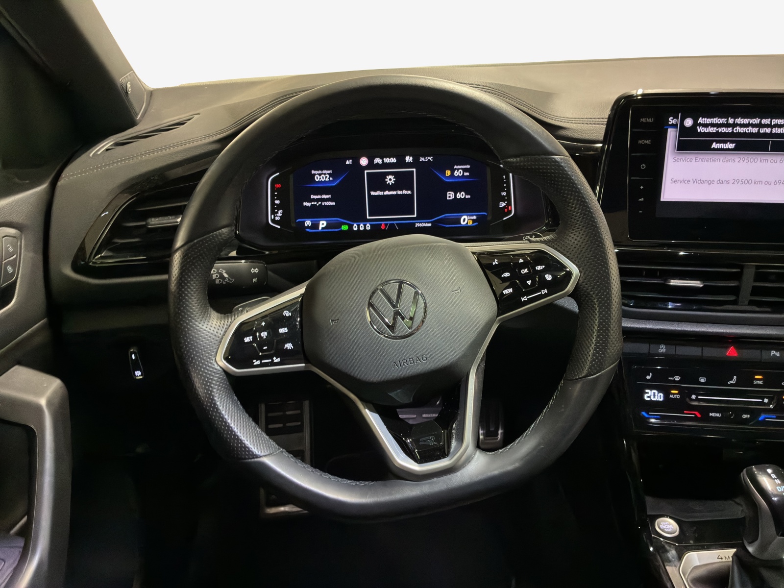 VW T-Roc 2.0 TSI R-Line DSG 4Motion-image-9