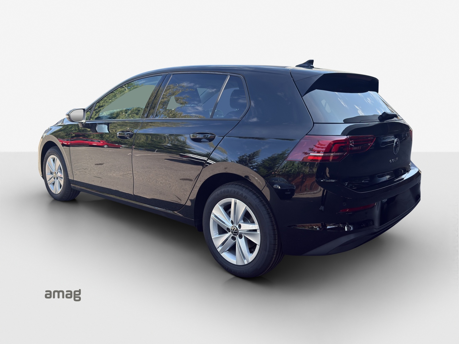VW Golf 1.5 e TSI mHEV Value DSG-image-2