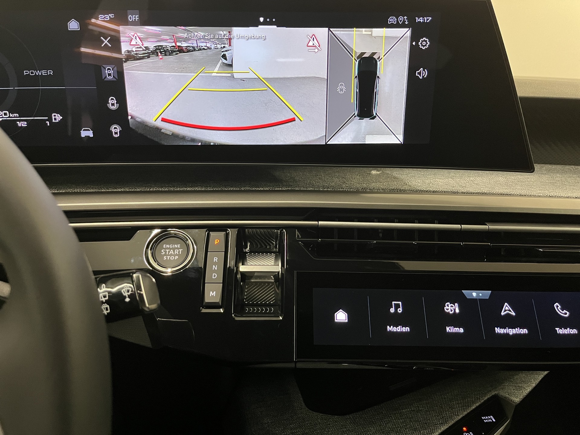 PEUGEOT 5008 1.2 Hybrid Allure Premium-image-10