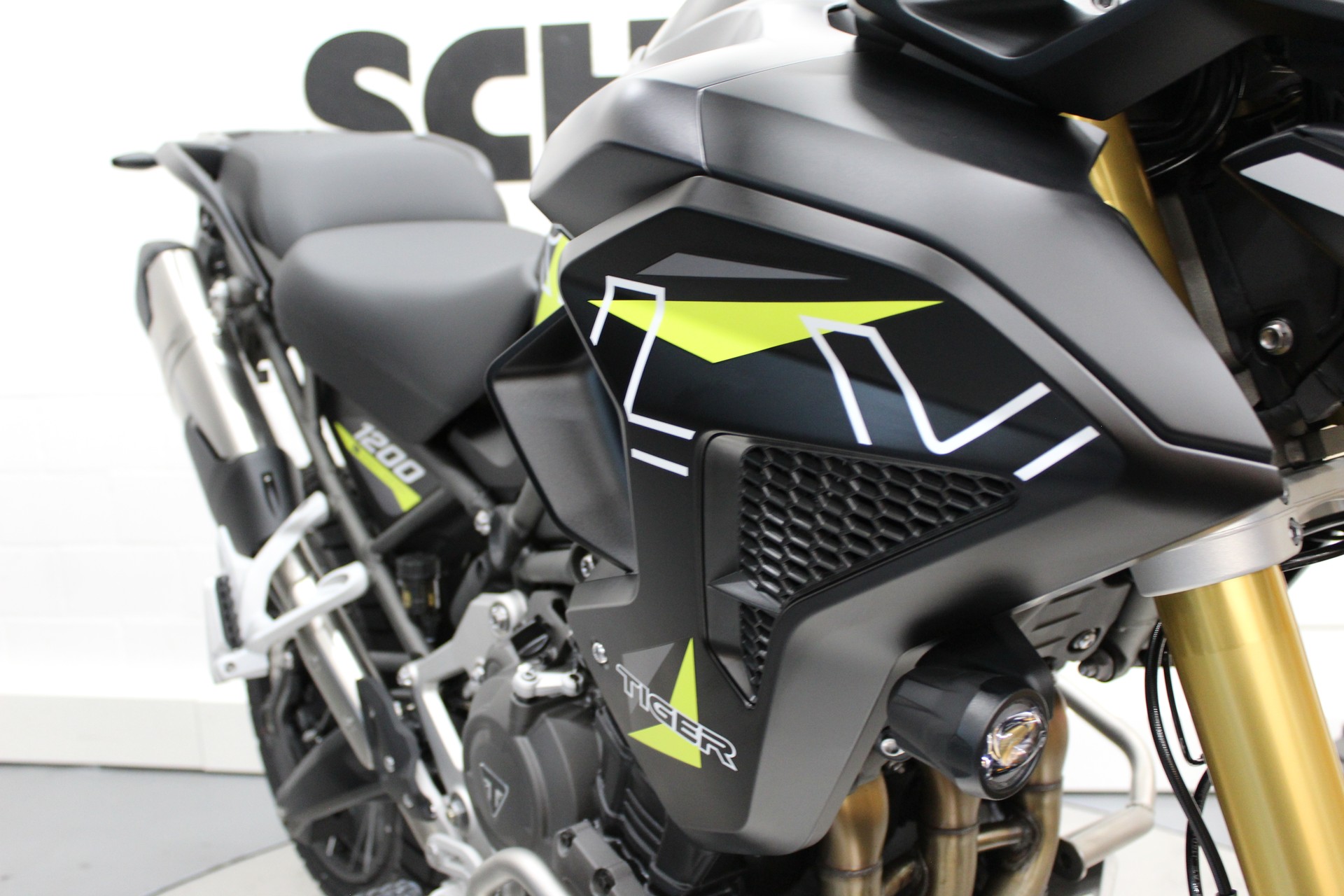 TRIUMPH Tiger 1200 Desert Edition-image-6