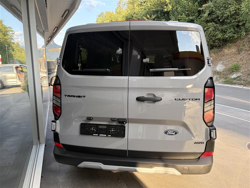 FORD Transit Custom Combi 320 L1H1 Trail Automat 4x4-showroom-element-3
