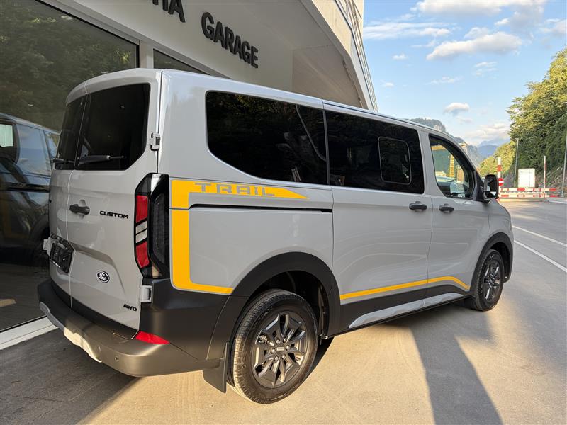 FORD Transit Custom Combi 320 L1H1 Trail Automat 4x4-showroom-element-2