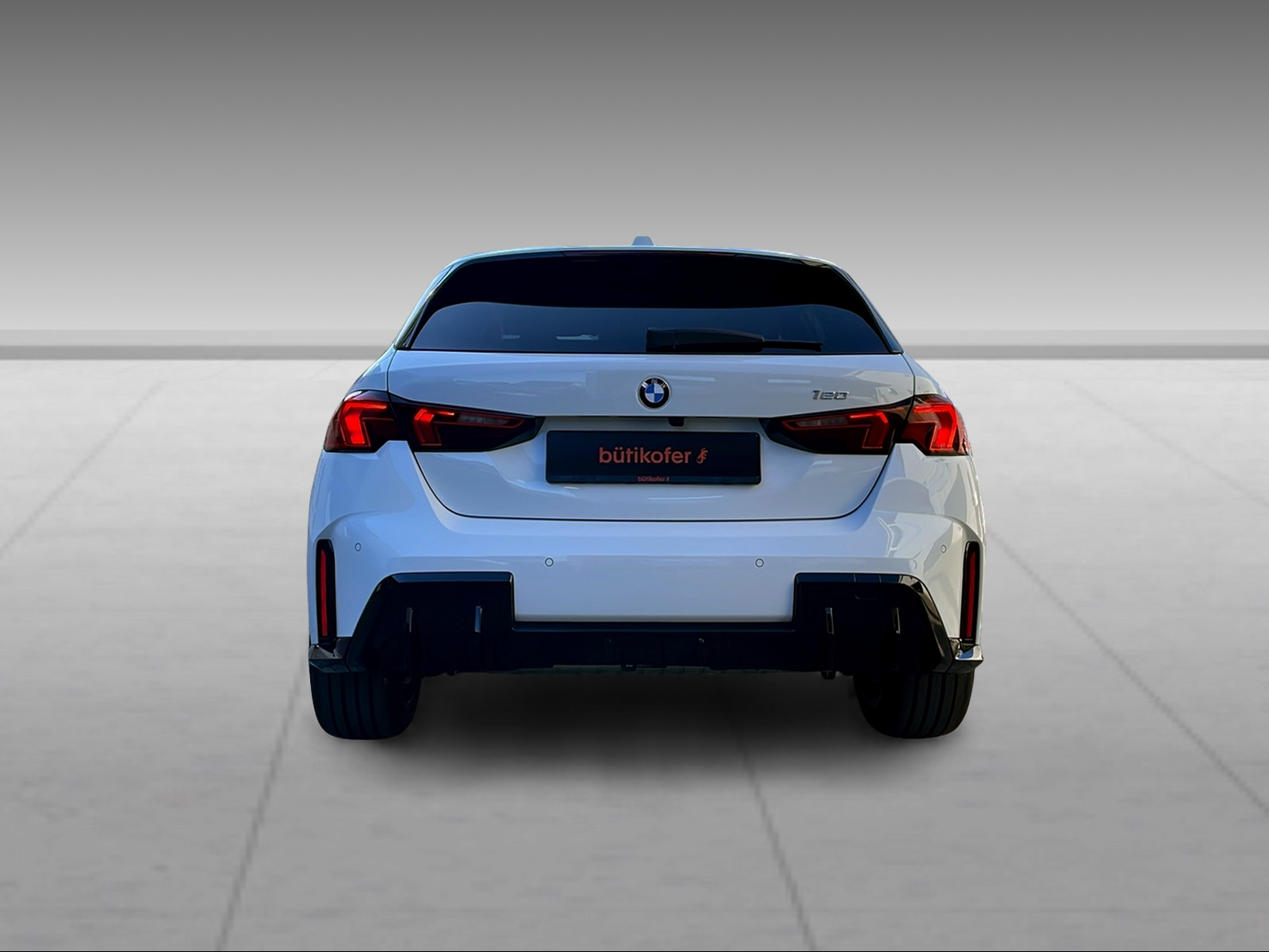 BMW 120i M Sport Pro Steptronic-image-4