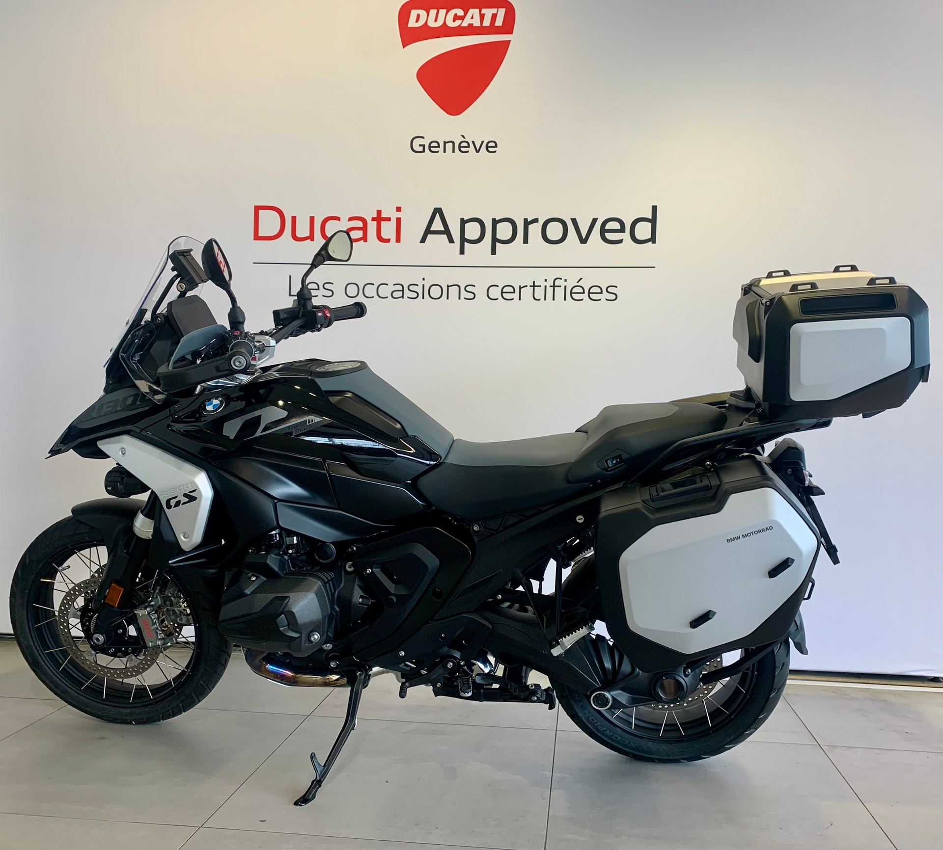 BMW R 1300 GS-showroom-element-1