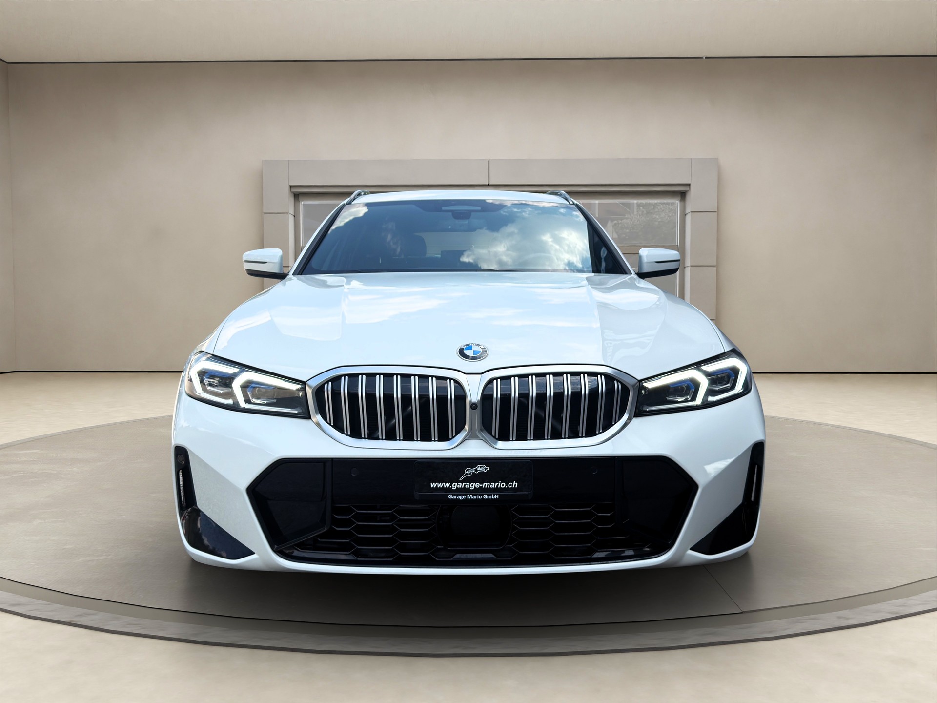 BMW 330d xDrive 48V Touring Steptronic❗FACELIFT & M Sport❗✅CH-Fahrzeug & Werksgarantie und 8-fach bereift auf ALU✅-image-1