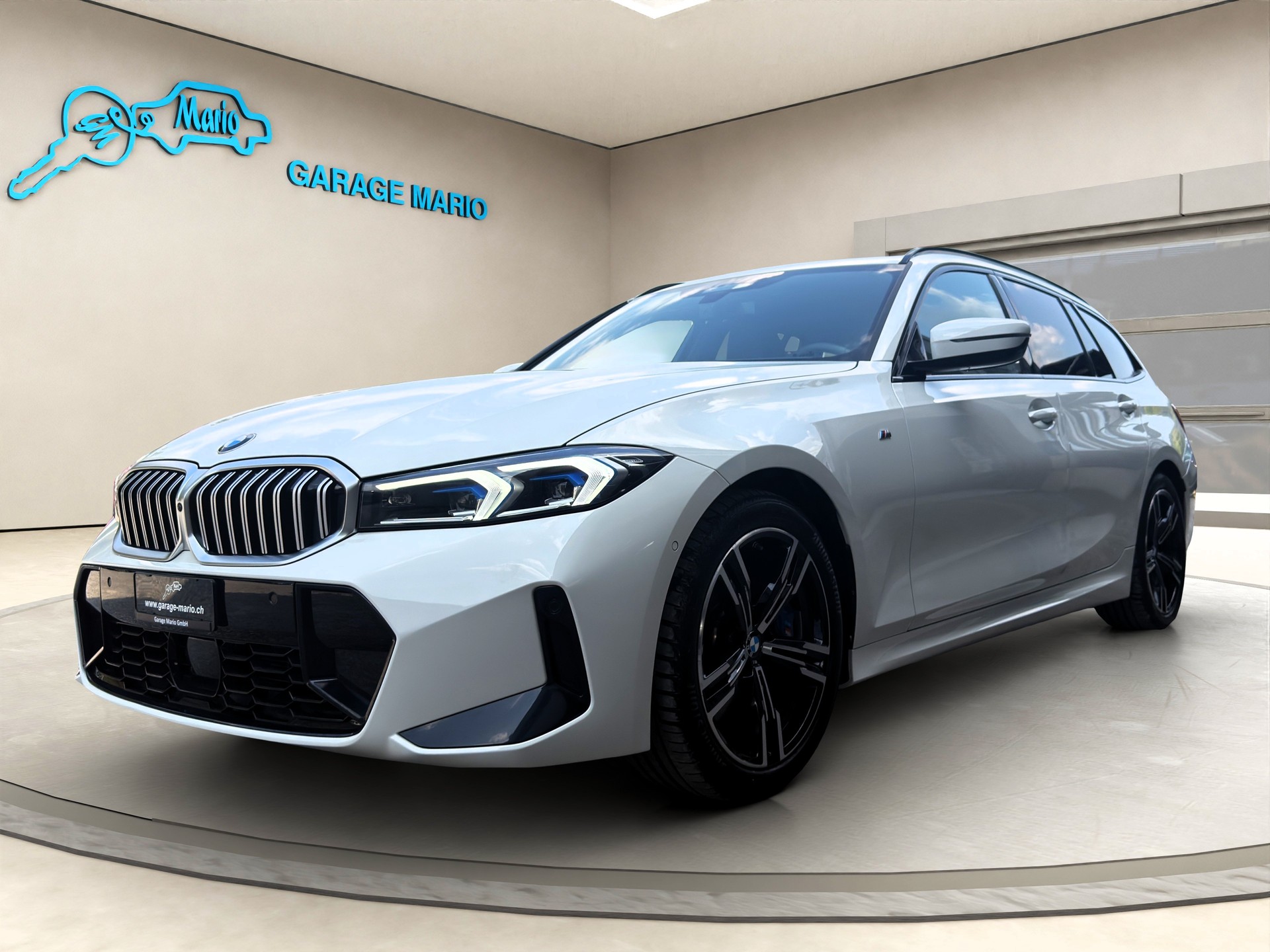 BMW 330d xDrive 48V Touring Steptronic❗FACELIFT & M Sport❗✅CH-Fahrzeug & Werksgarantie und 8-fach bereift auf ALU✅-image-2