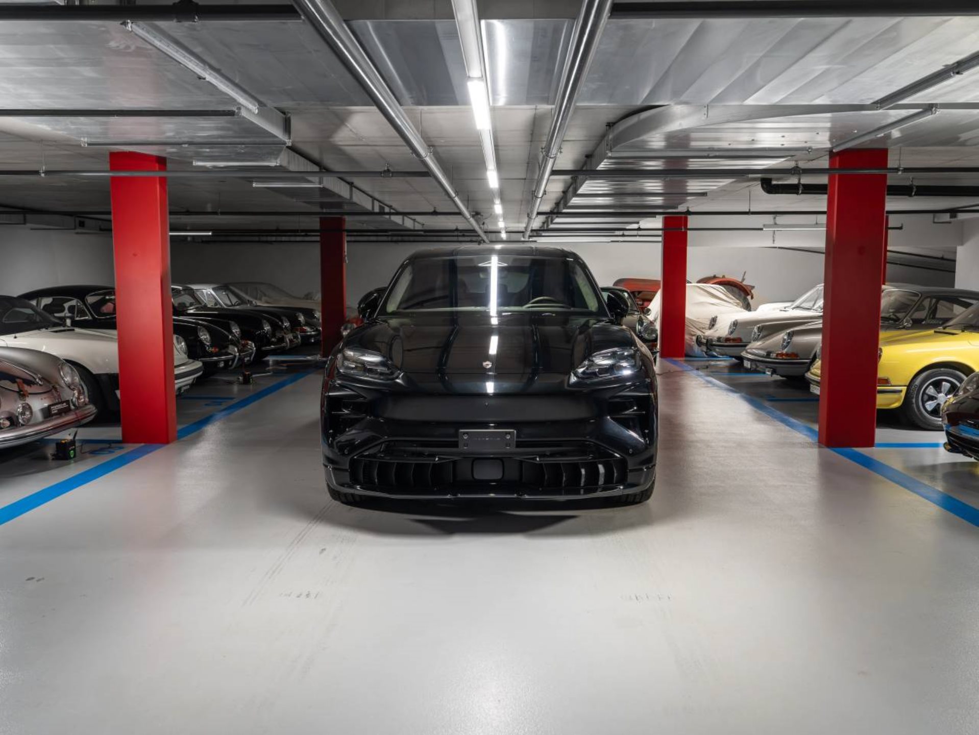 PORSCHE Cayenne Turbo Electric-image-1