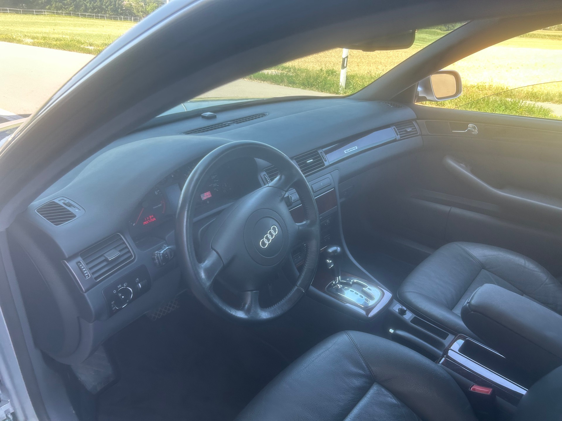 AUDI A6 4.2 quattro Ambiente tiptronic-image-5