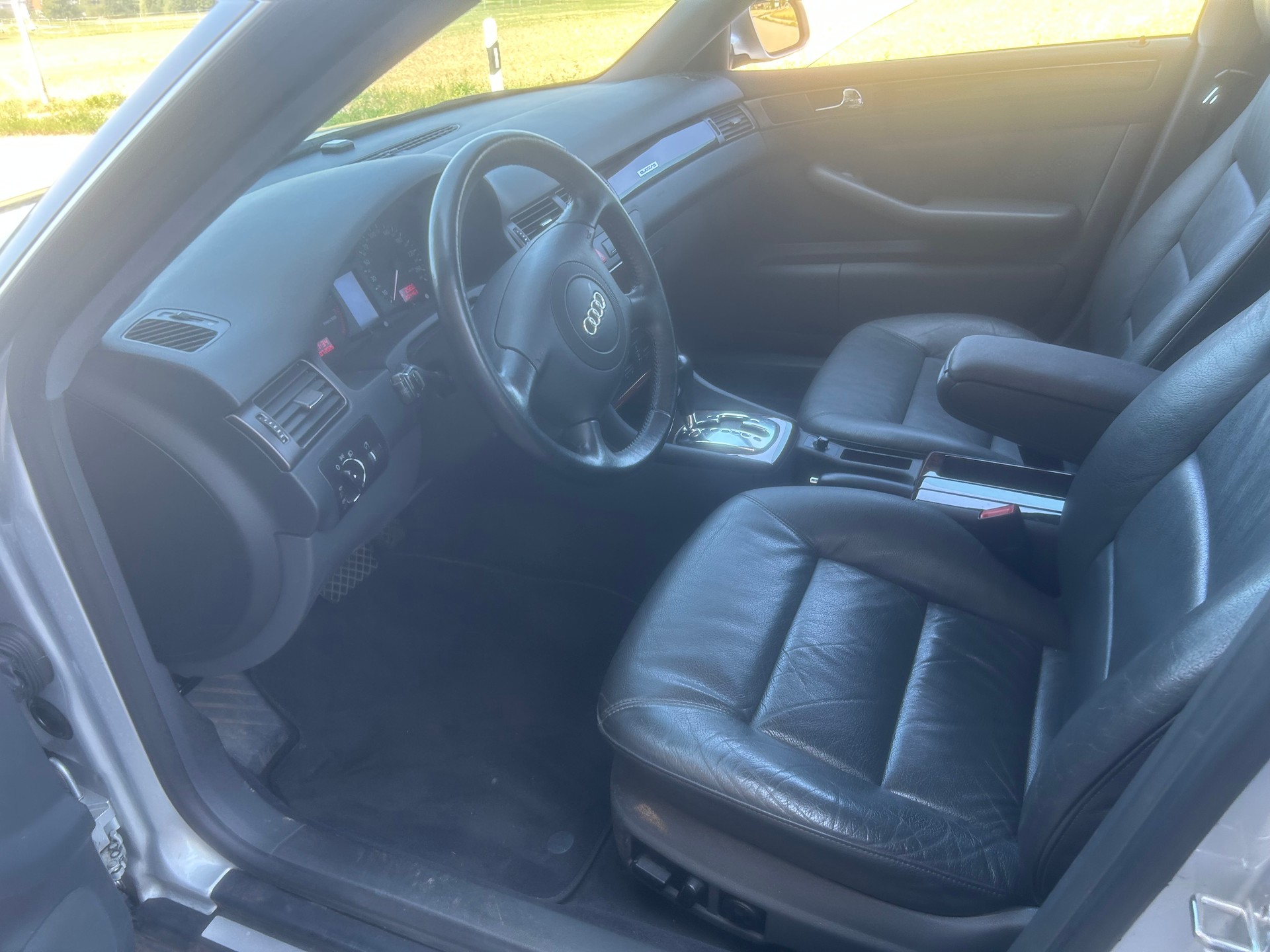 AUDI A6 4.2 quattro Ambiente tiptronic-image-4