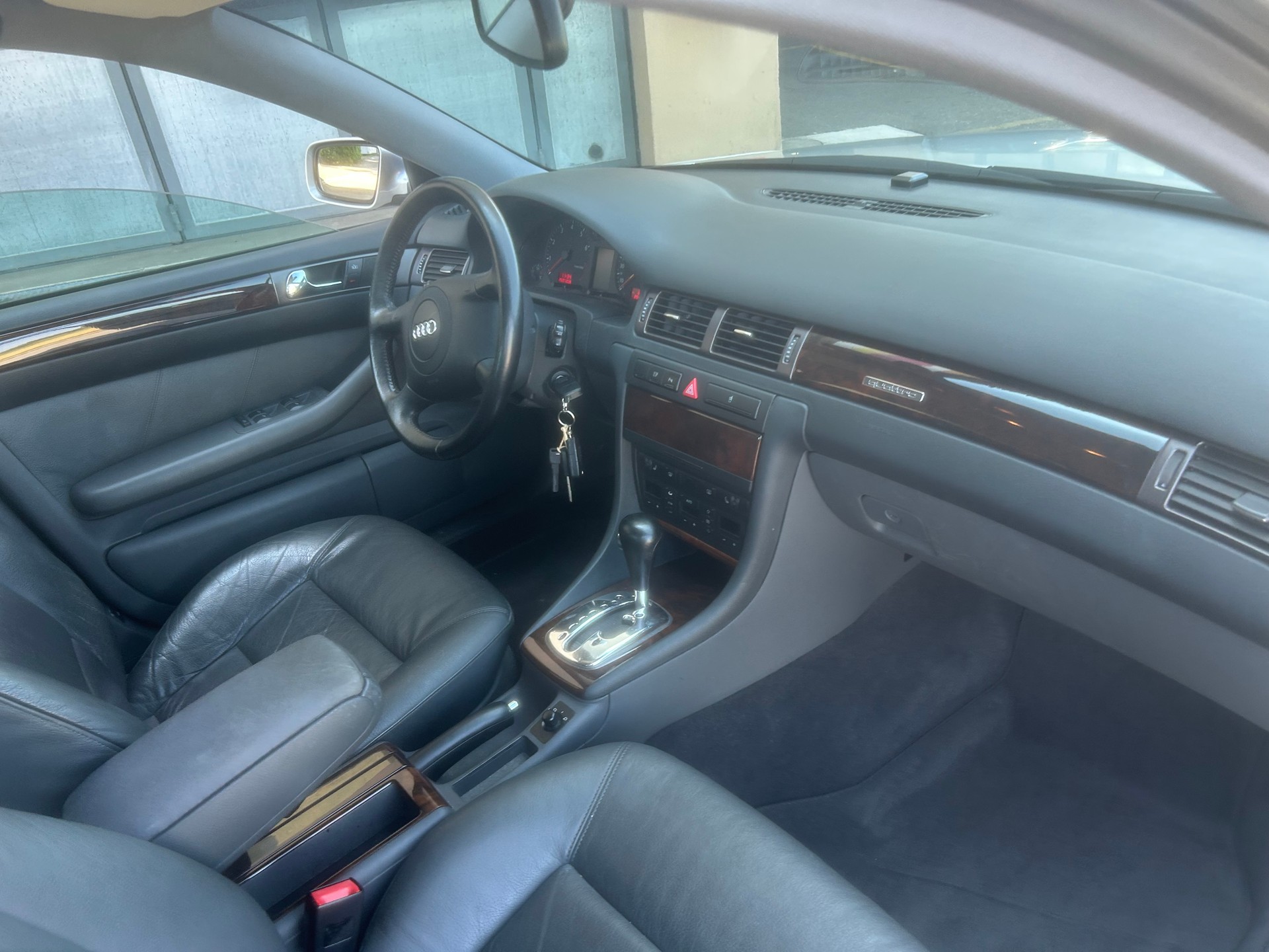 AUDI A6 4.2 quattro Ambiente tiptronic-image-7
