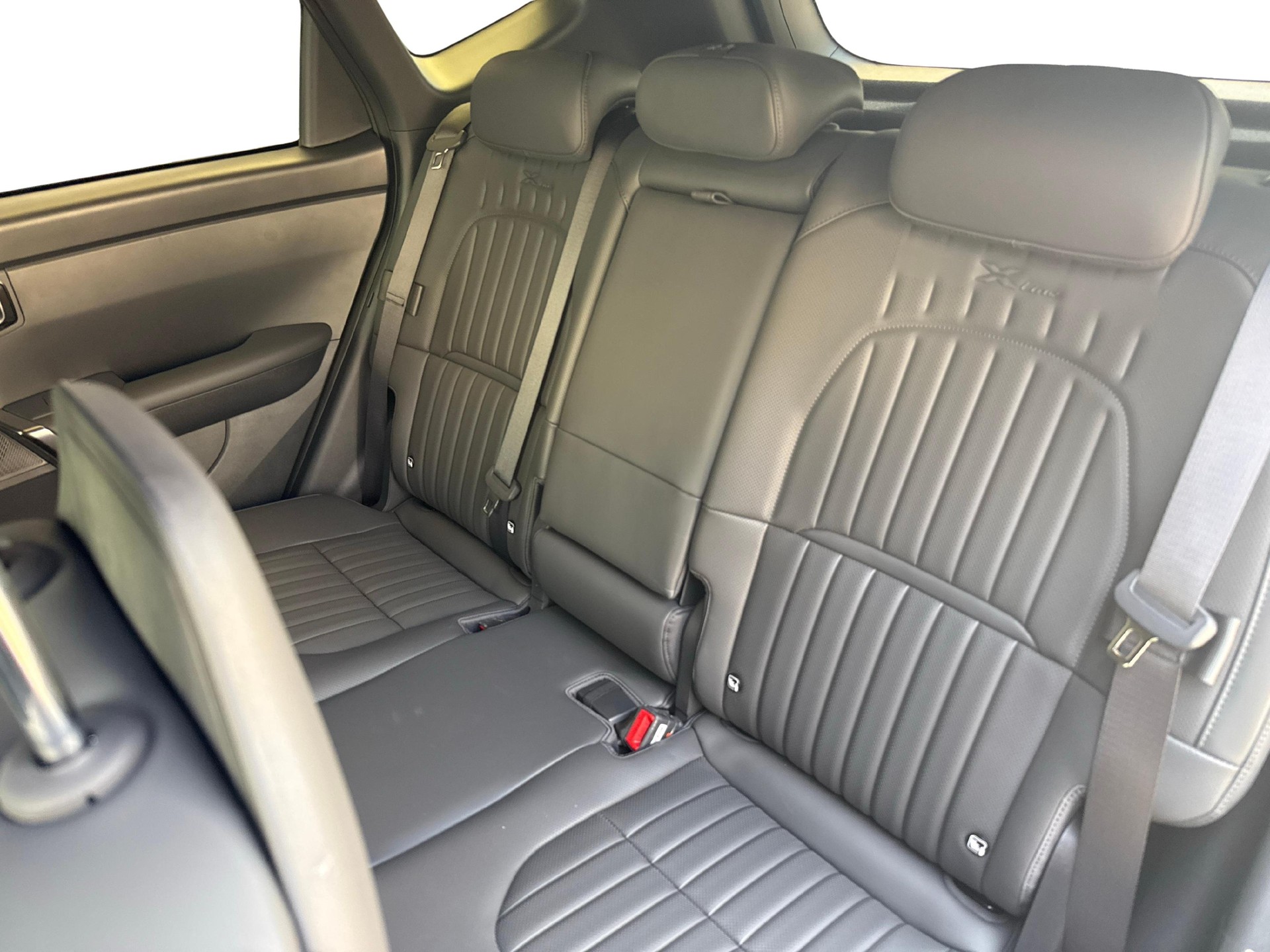KIA Seltos 1.6T-GDi X-Line 7DCT 4x4 CH-FZ.-image-11