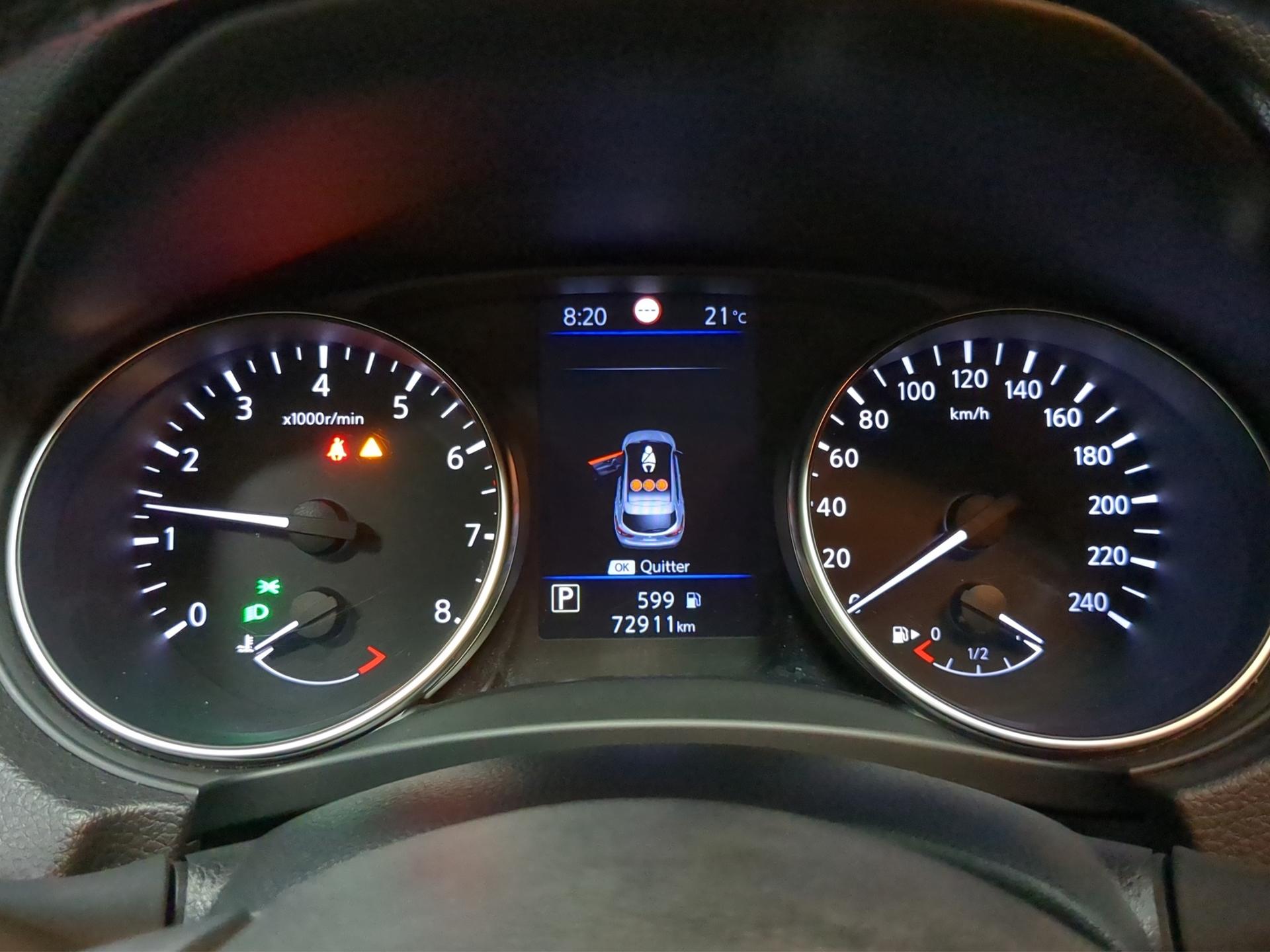 NISSAN Qashqai 1.3 DIG-T Shiro DCT-image-10