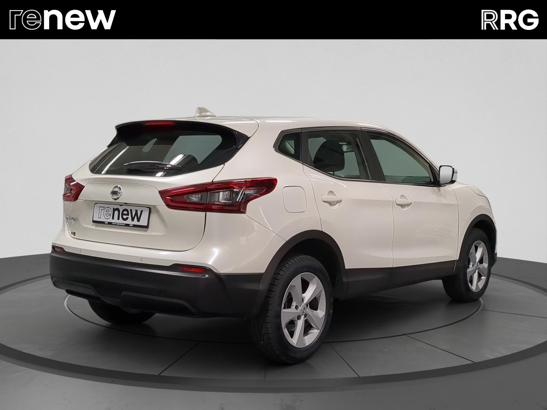 NISSAN Qashqai 1.3 DIG-T Shiro DCT-image-2