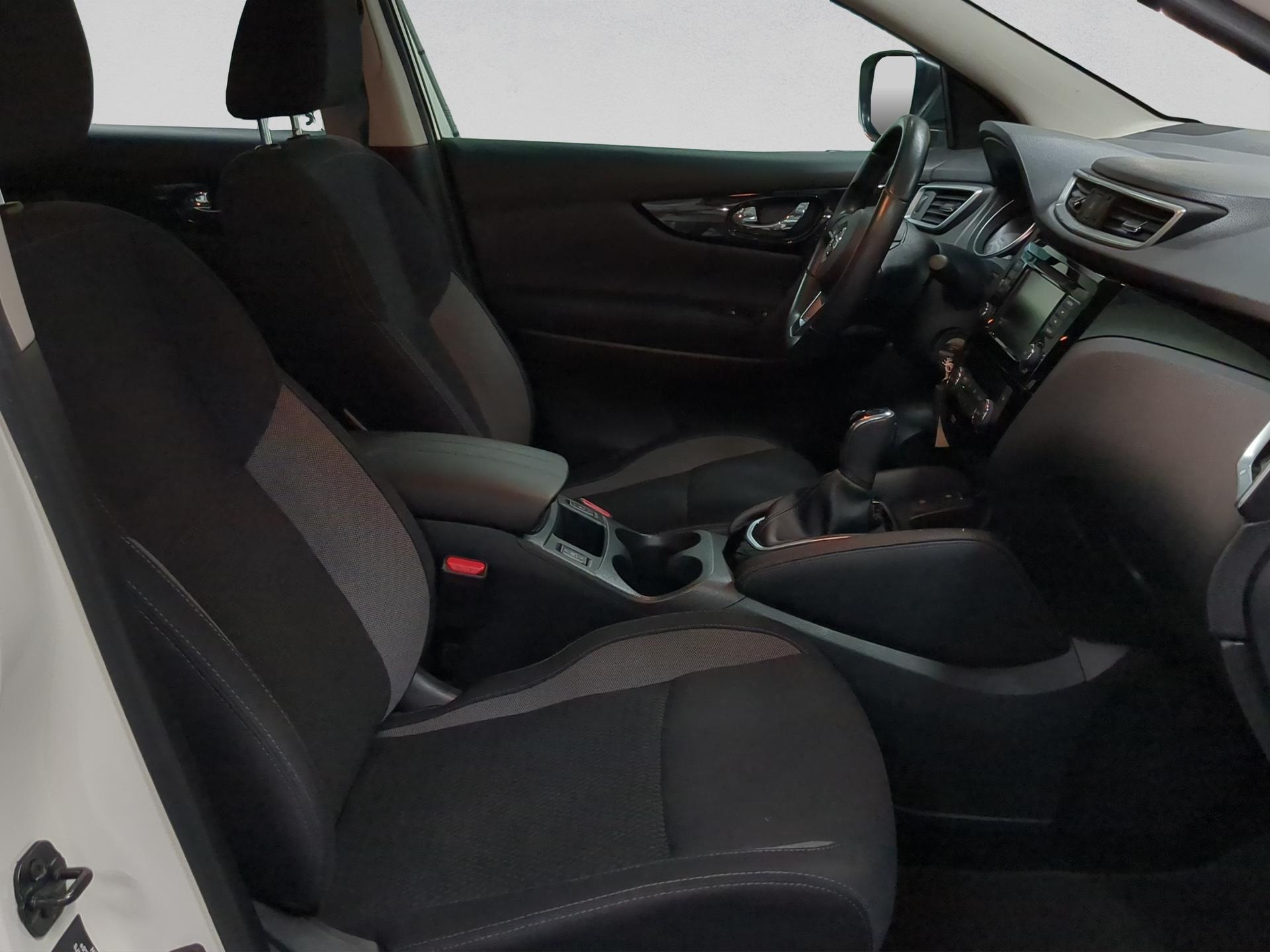 NISSAN Qashqai 1.3 DIG-T Shiro DCT-image-15