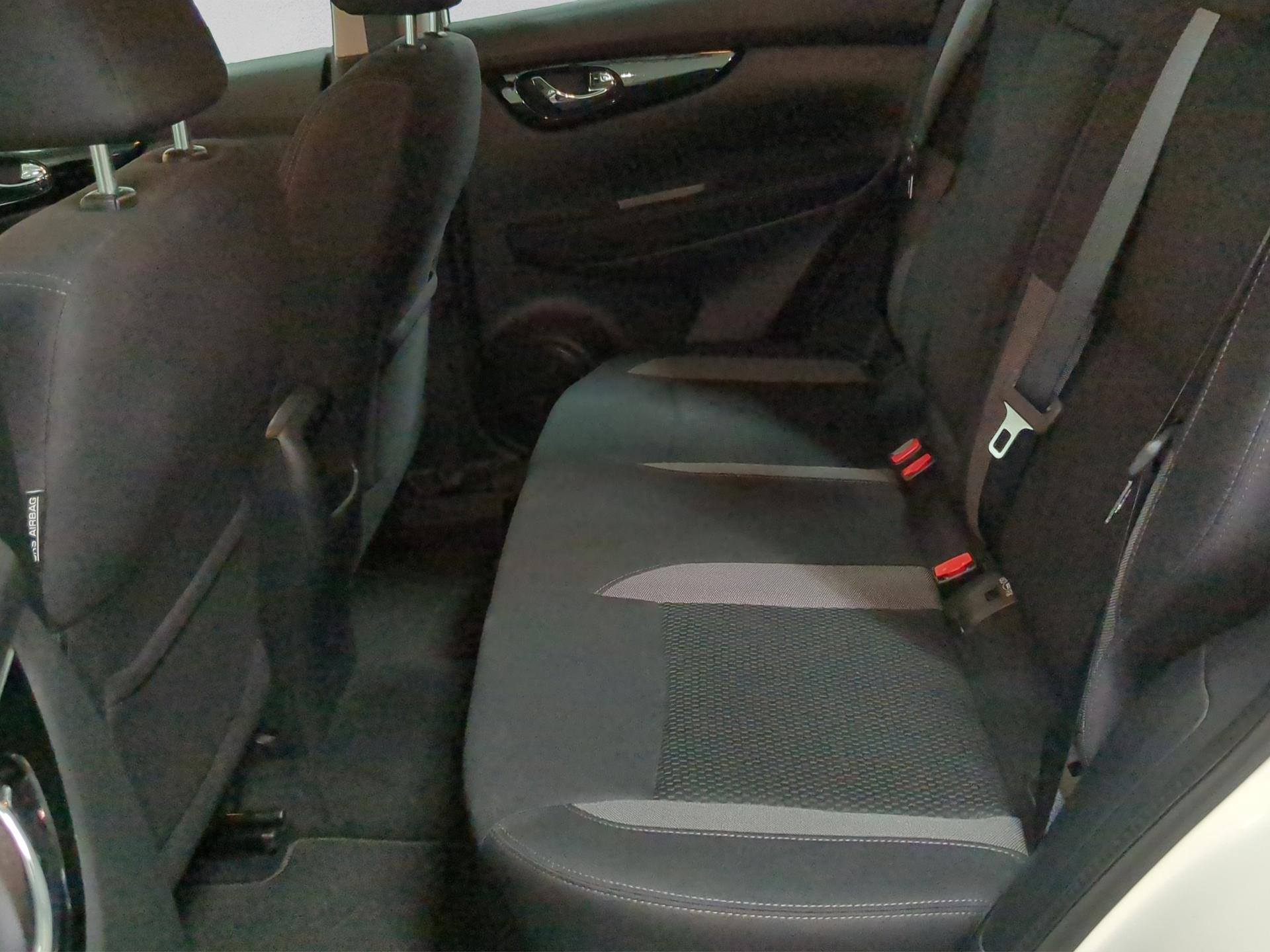 NISSAN Qashqai 1.3 DIG-T Shiro DCT-image-13