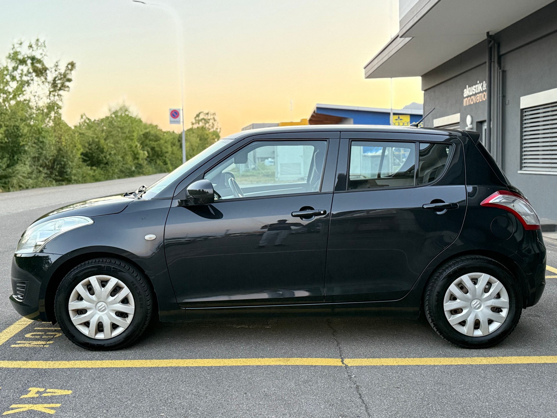 SUZUKI Swift 1.2i 16V GL-image-6