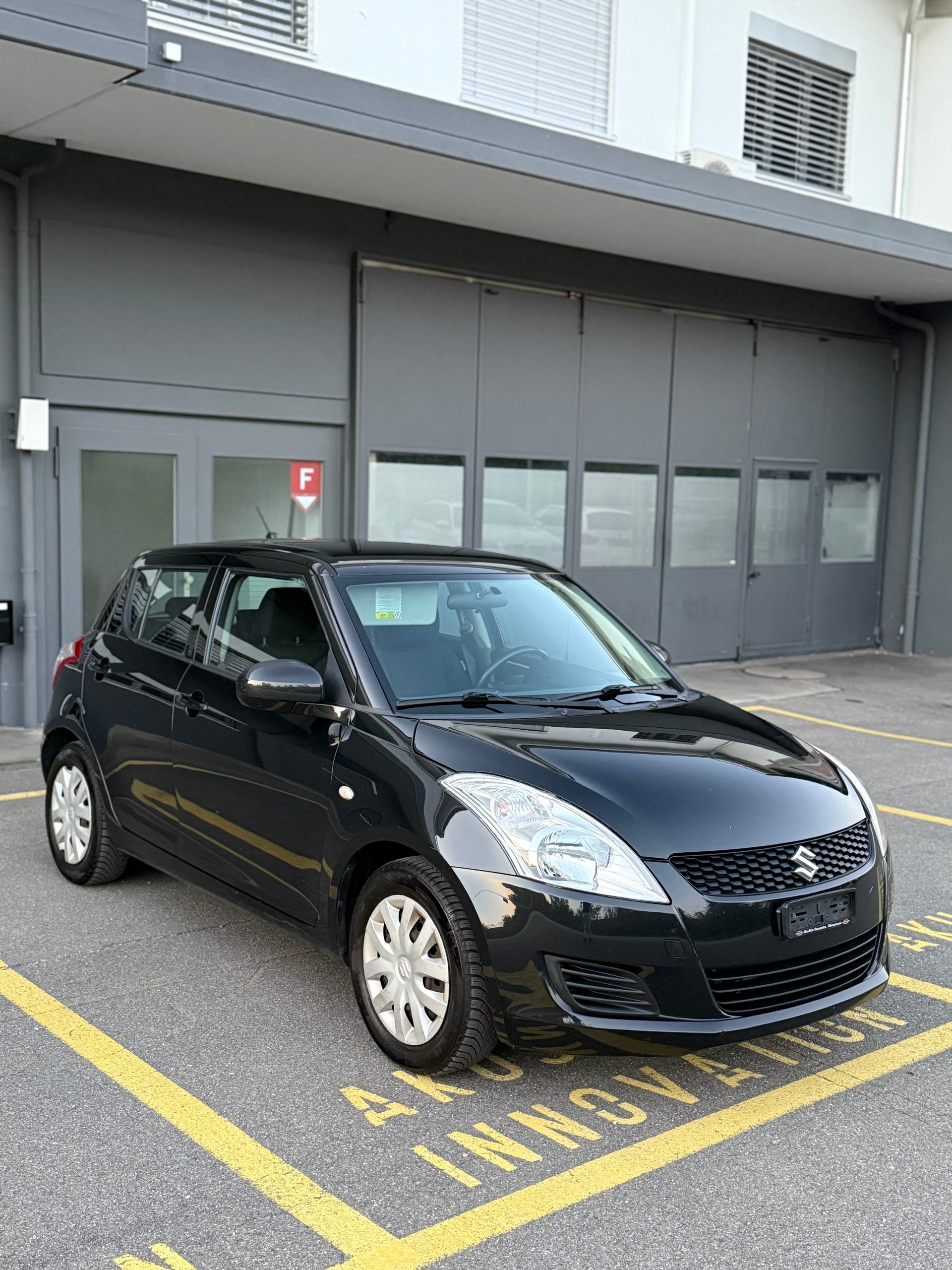 SUZUKI Swift 1.2i 16V GL-image-3